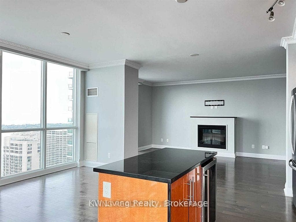 16 Harbour Street Unit 4405 photo 12