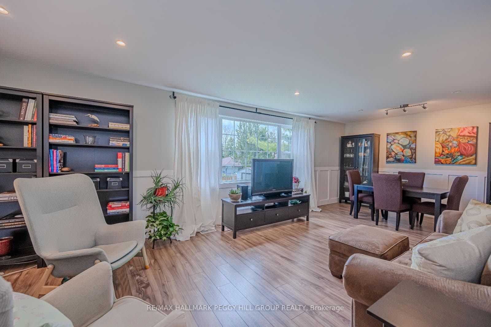 106 Queen Street photo 5