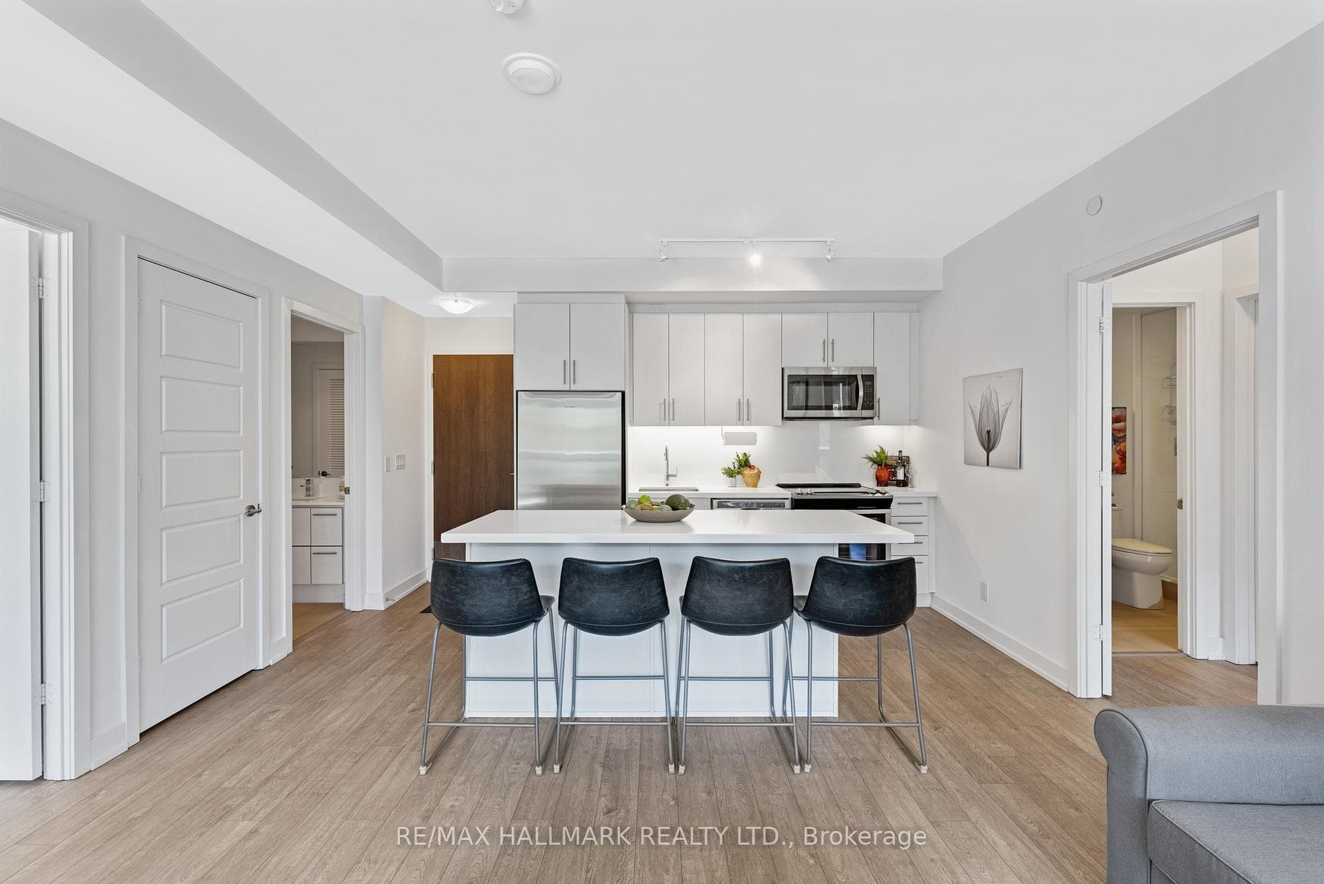 301 SEA RAY Avenue Unit C222 photo 9
