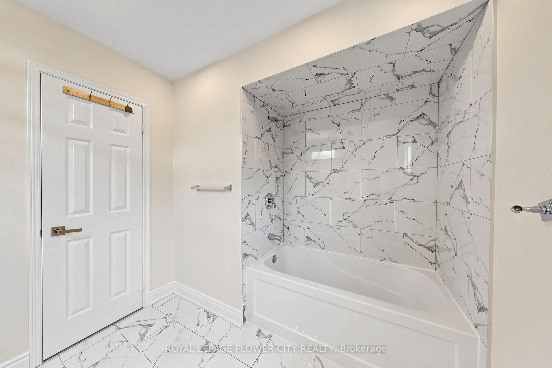116 Flowertown Avenue photo 37