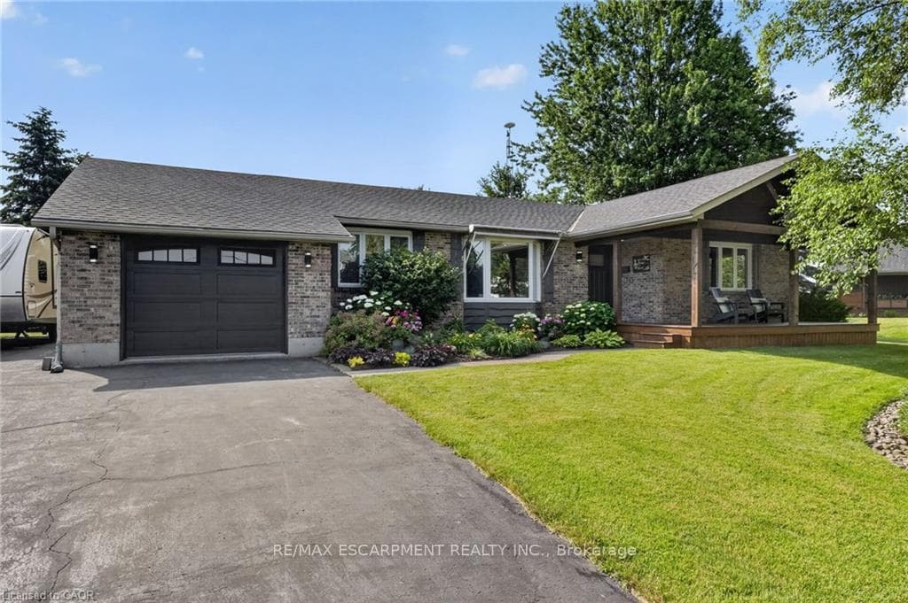 952 Robinson Road photo 1