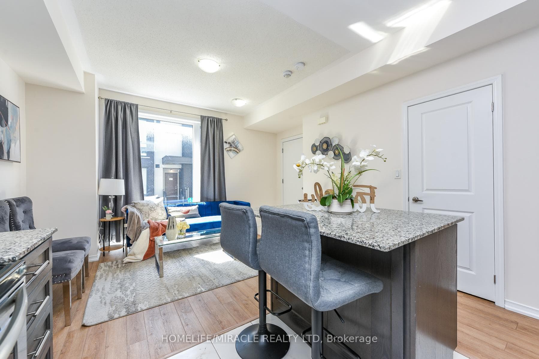 32 Fieldway Road Unit 122 photo 18