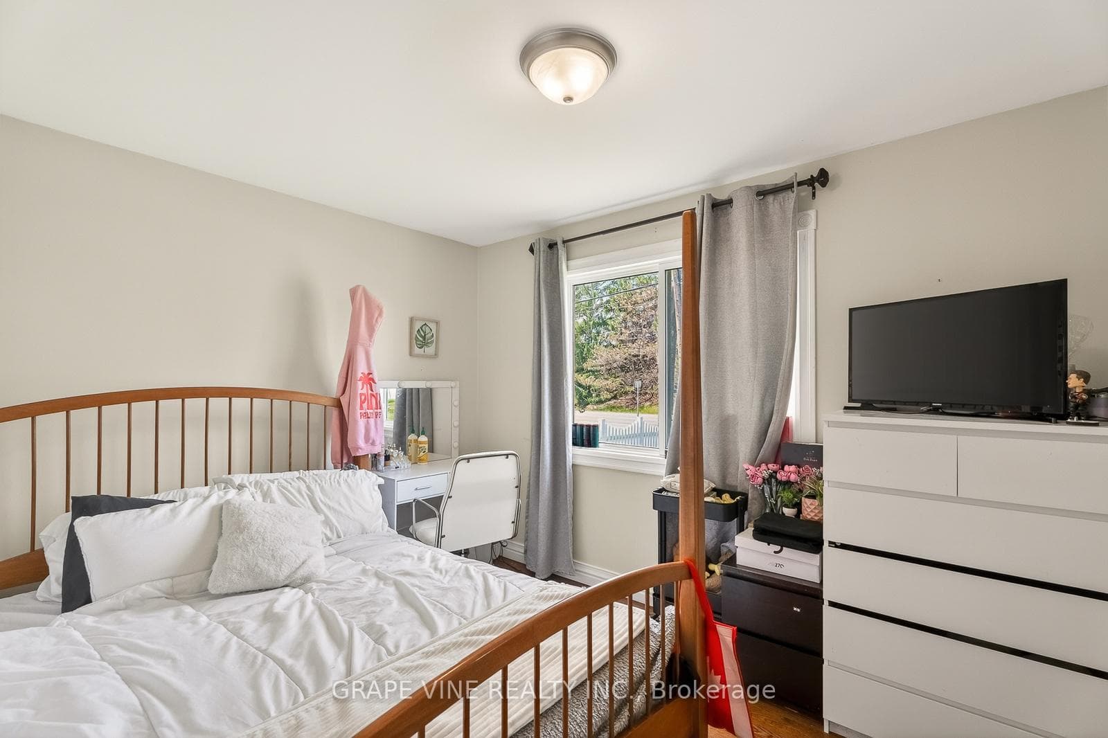 46 Macfarlane Road photo 18