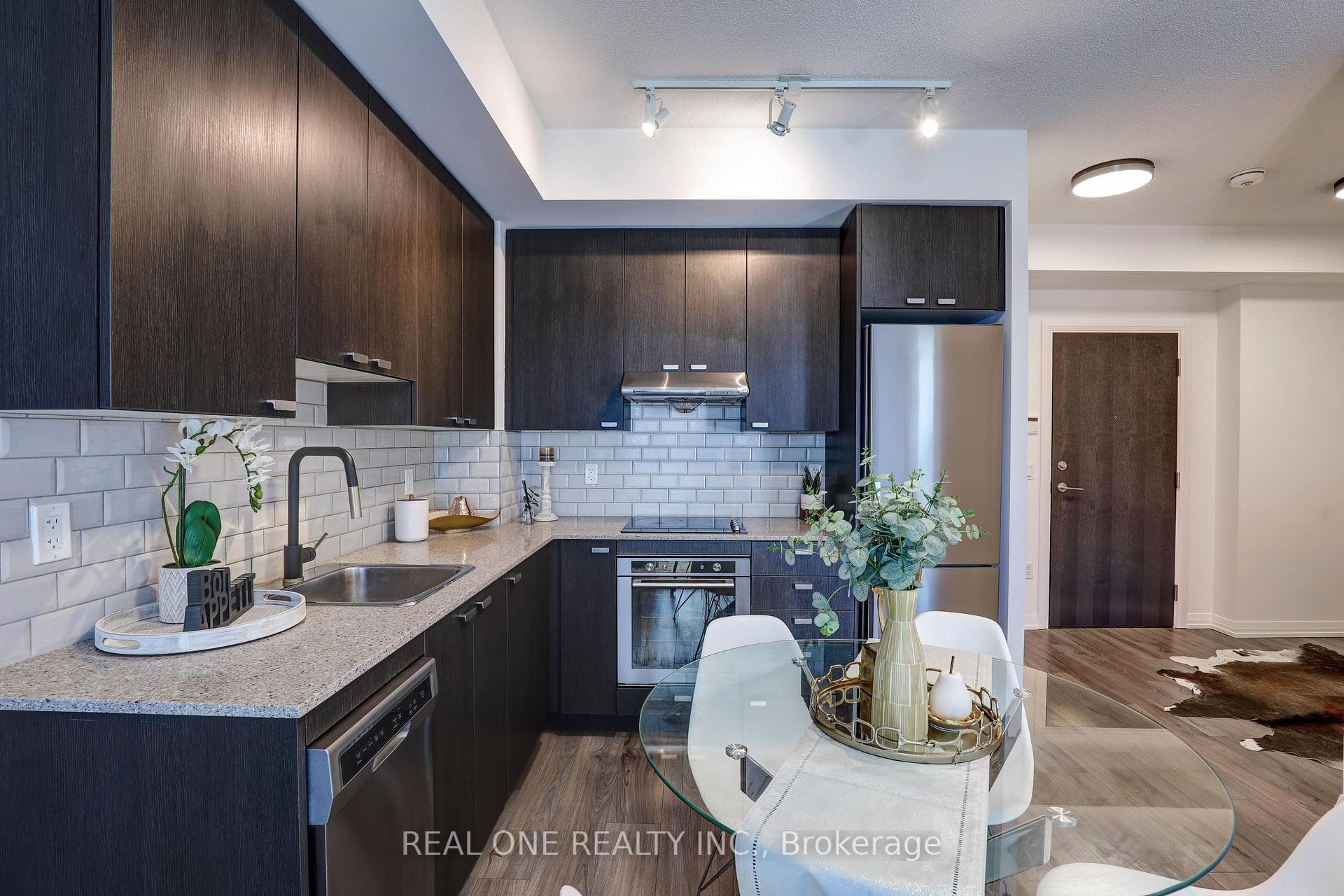 50 Ann O'reilly Road Unit 506 photo 12