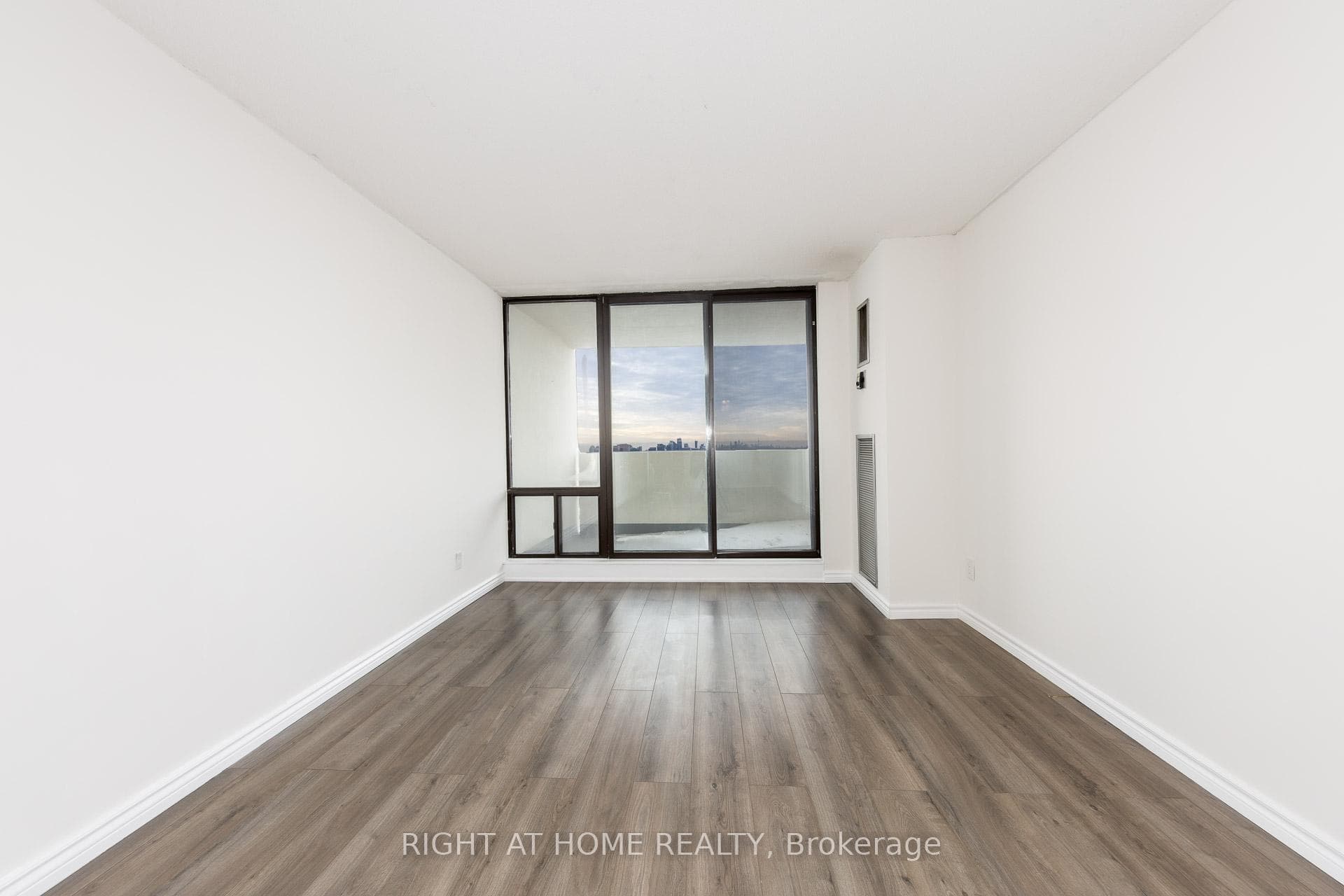 10 Tangreen Court Unit 3206 photo 9