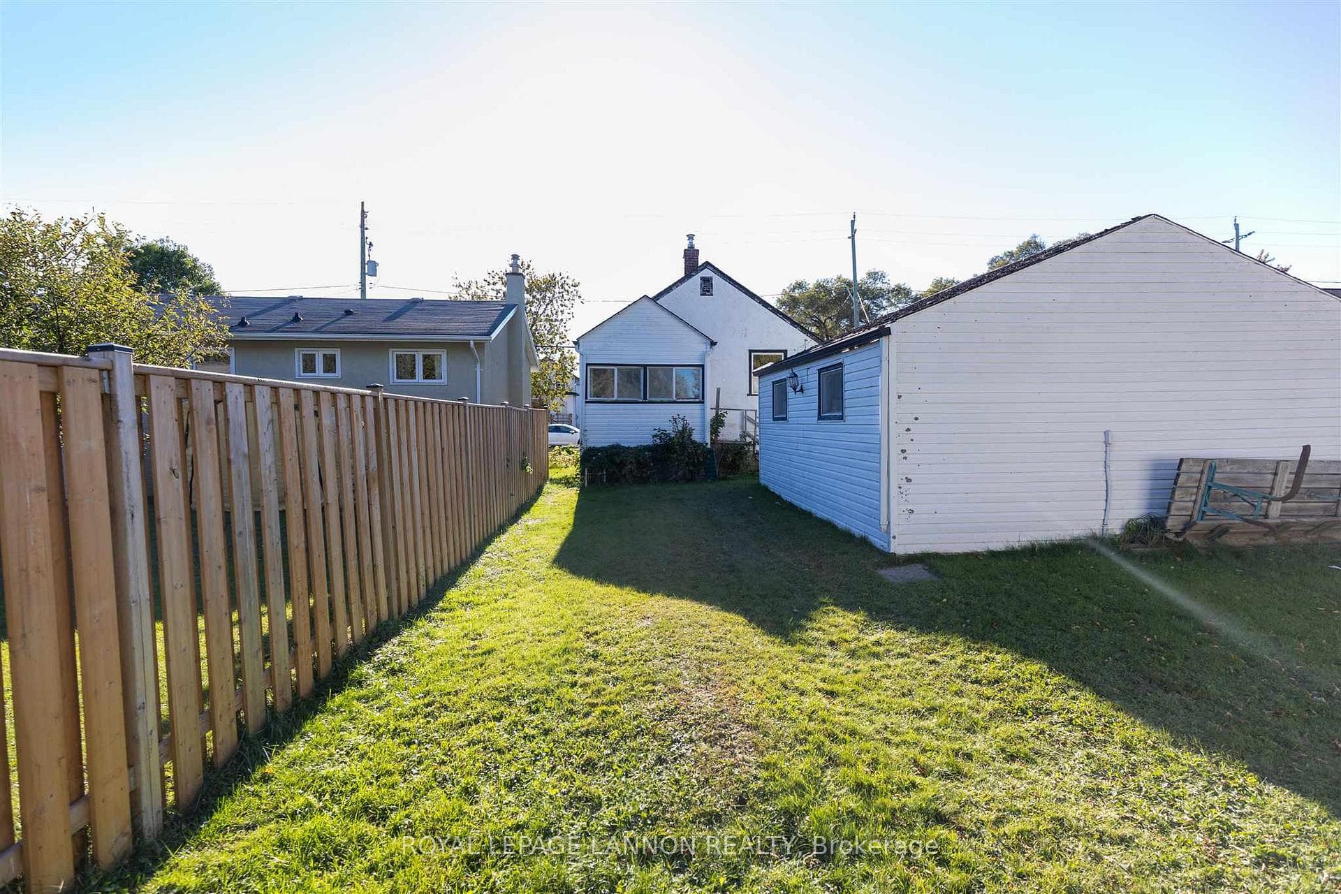 254 Egan Street photo 14