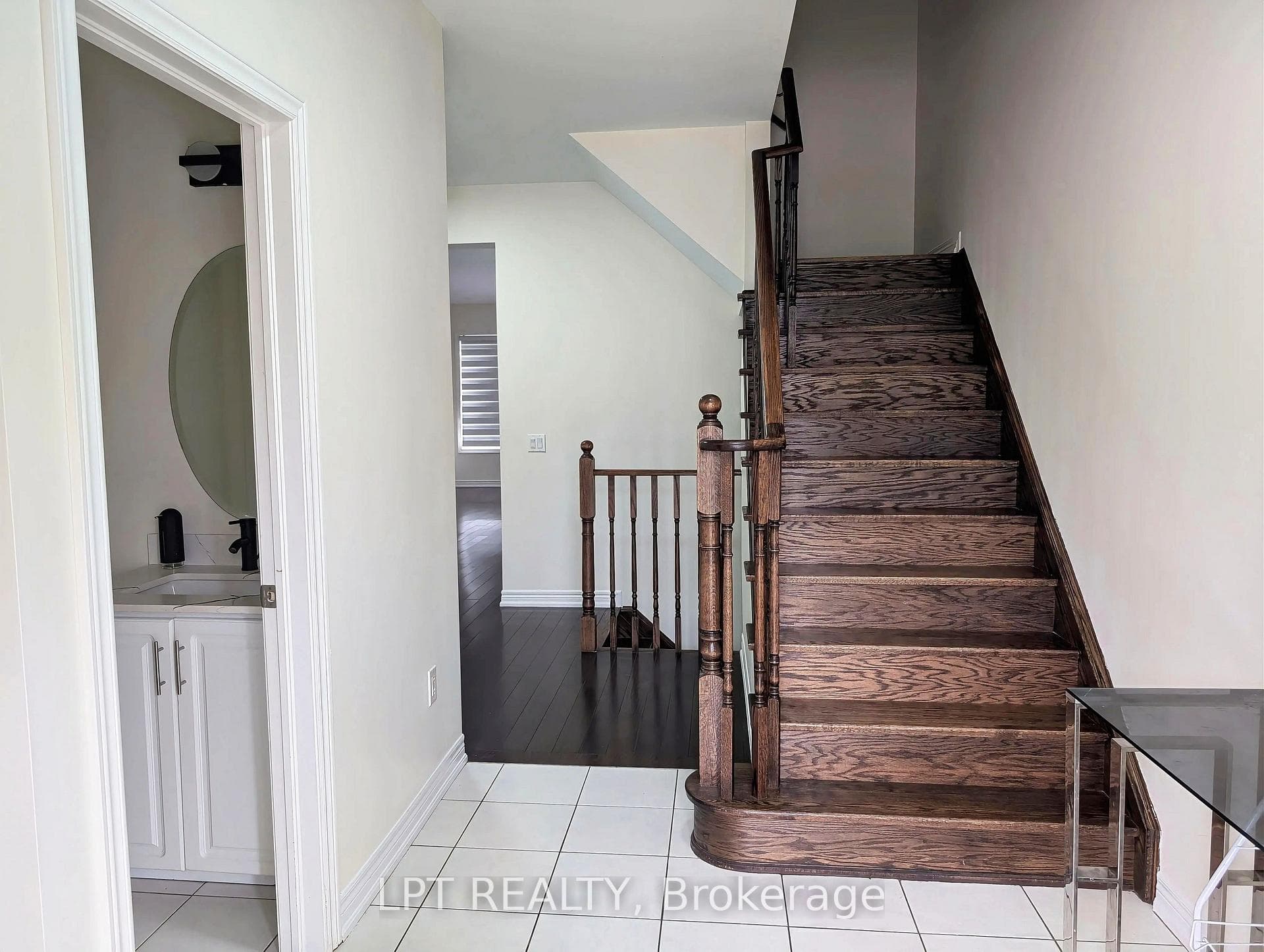 22 Dufay Road photo 15