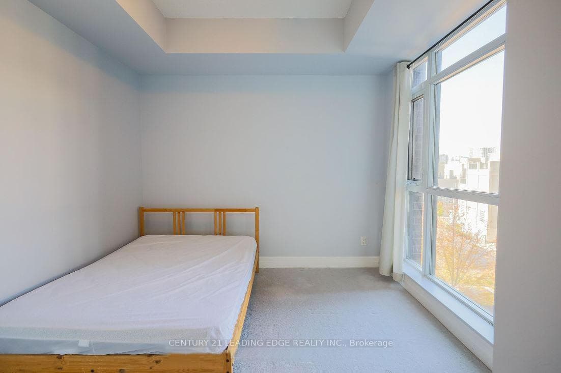 8110 Birchmount Road Unit 401 photo 20
