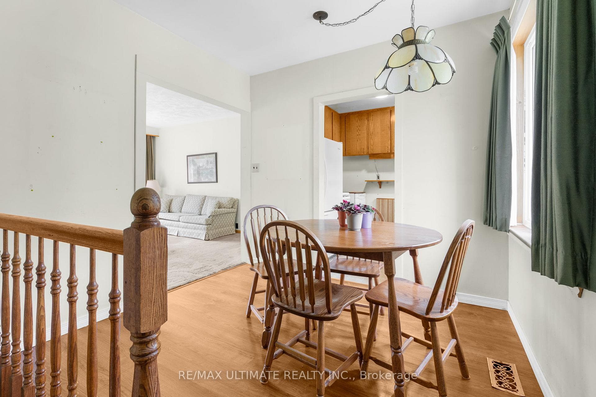 65 Georgina Drive photo 8