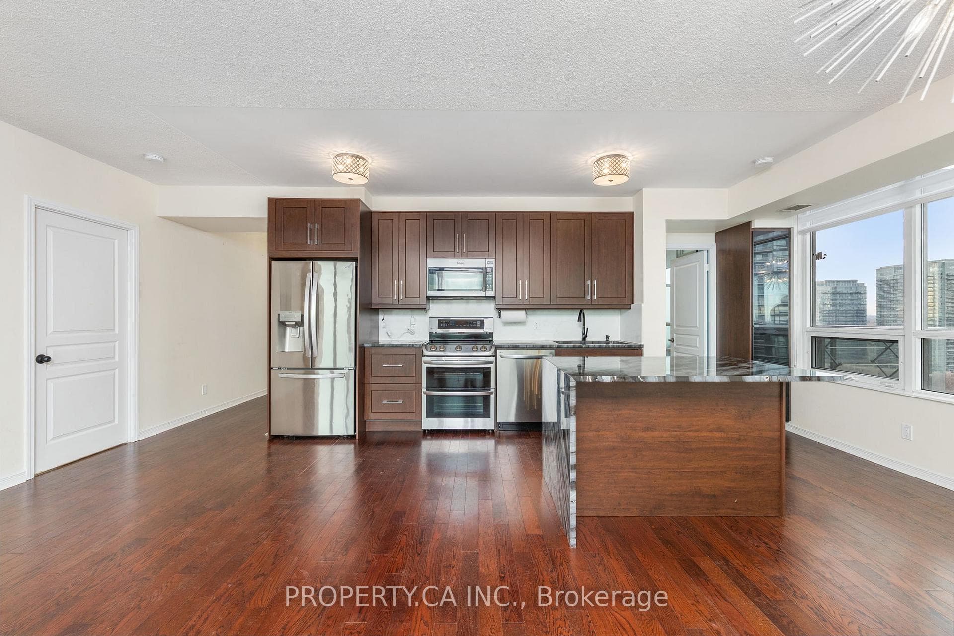 2230 Lake Shore Boulevard Unit 2206 photo 8