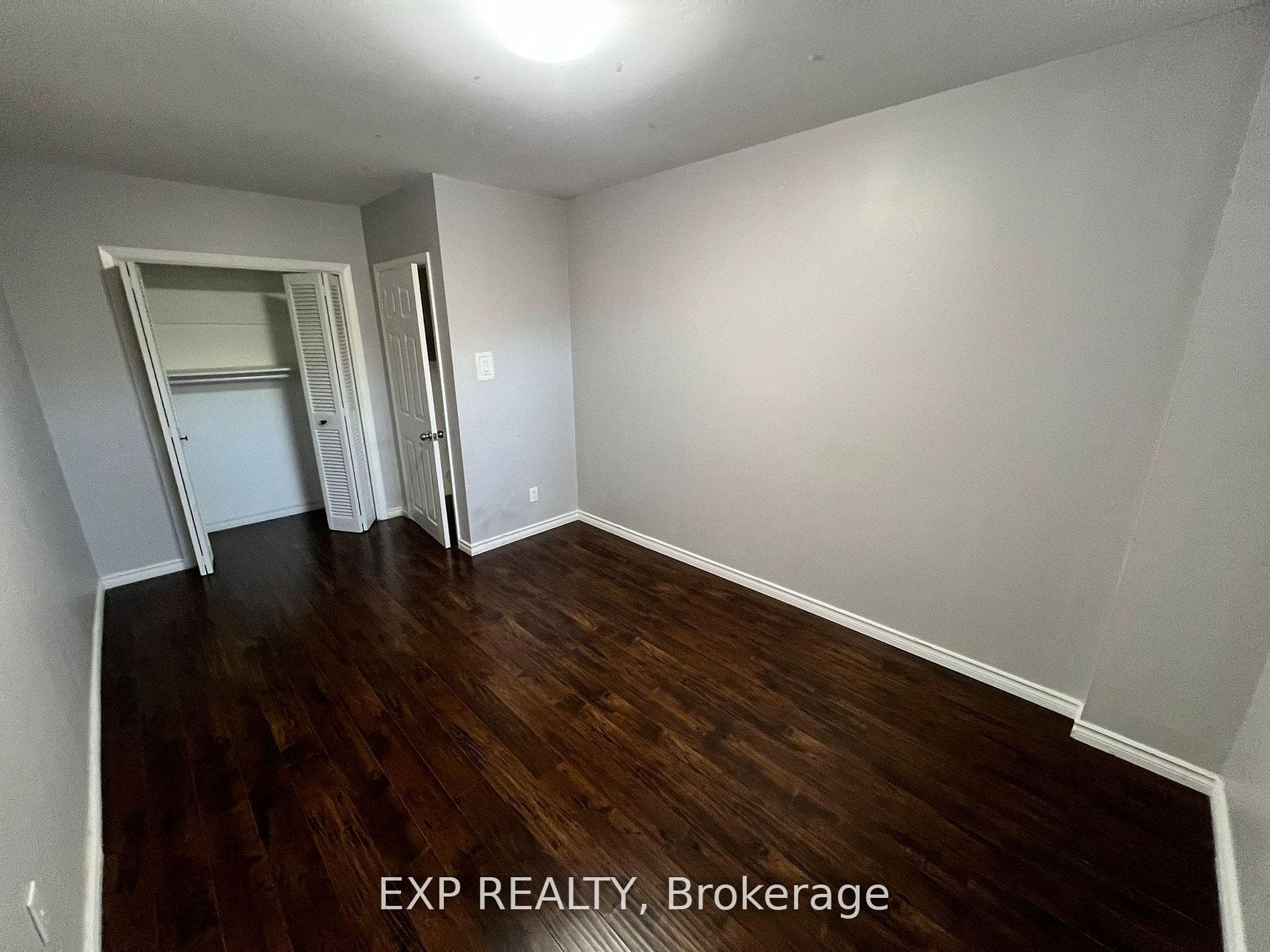 39 Frankton Crescent photo 3