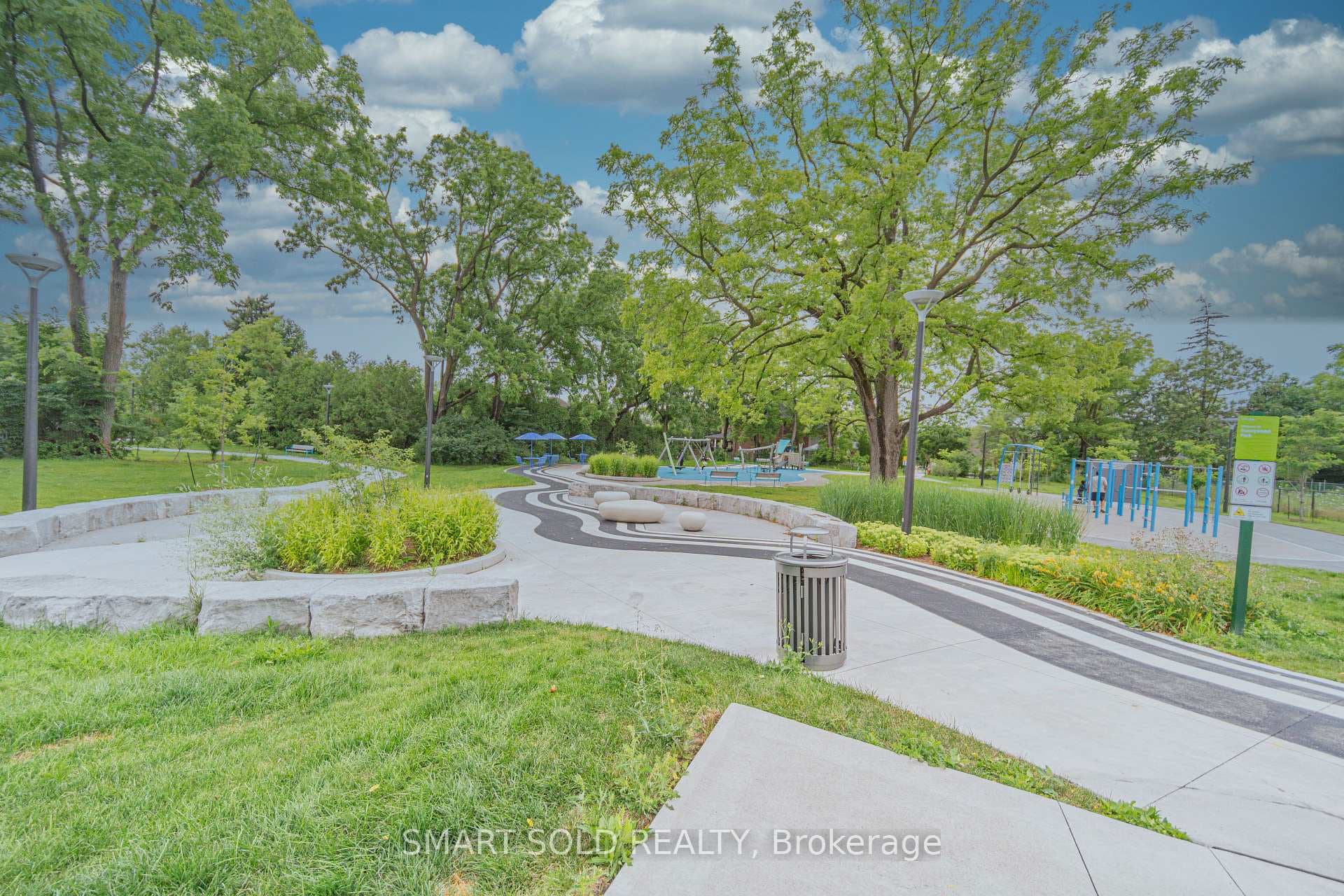 8868 Yonge Street Unit 816E photo 20