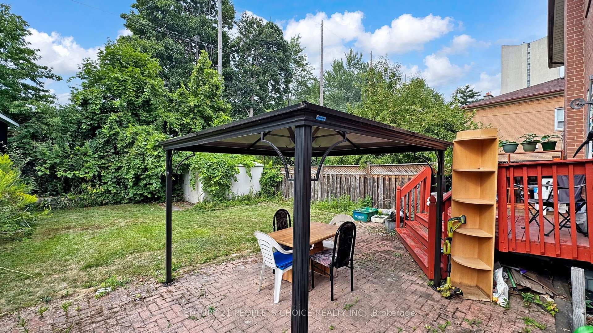 37 Foxrun Avenue photo 41