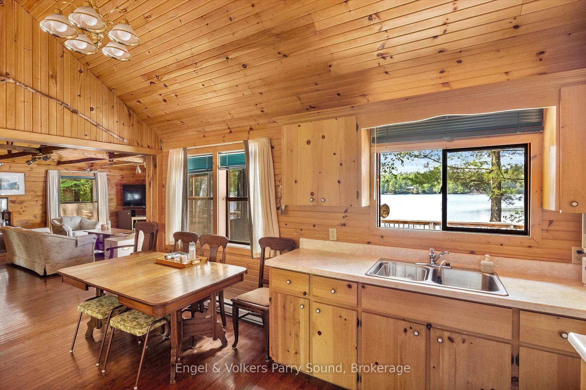 52 Island B N/A photo 32