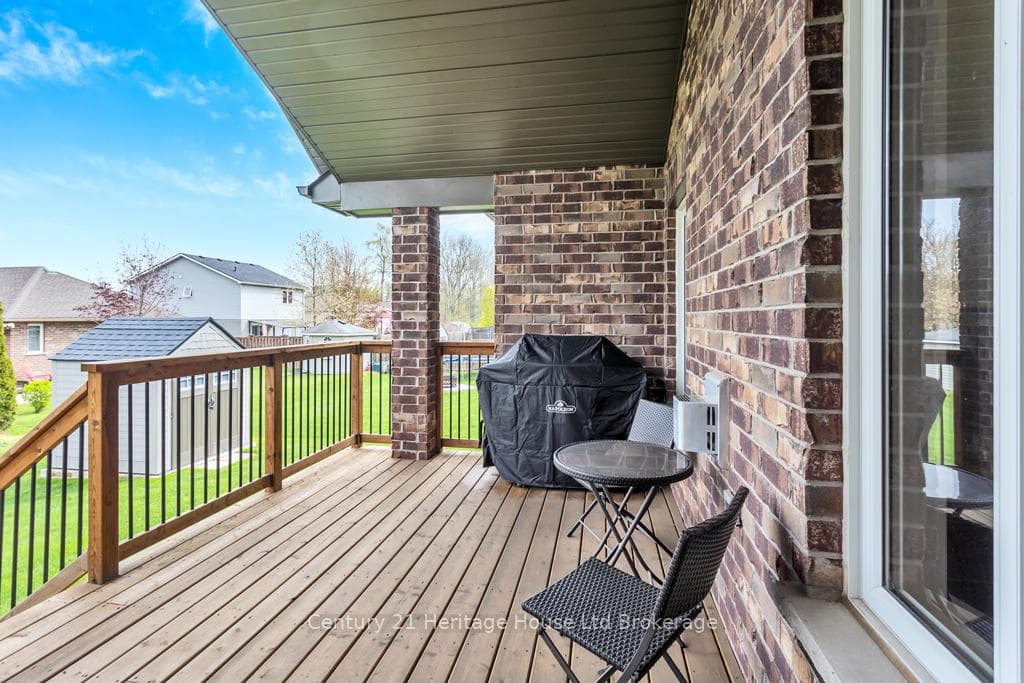 55 William Street photo 30