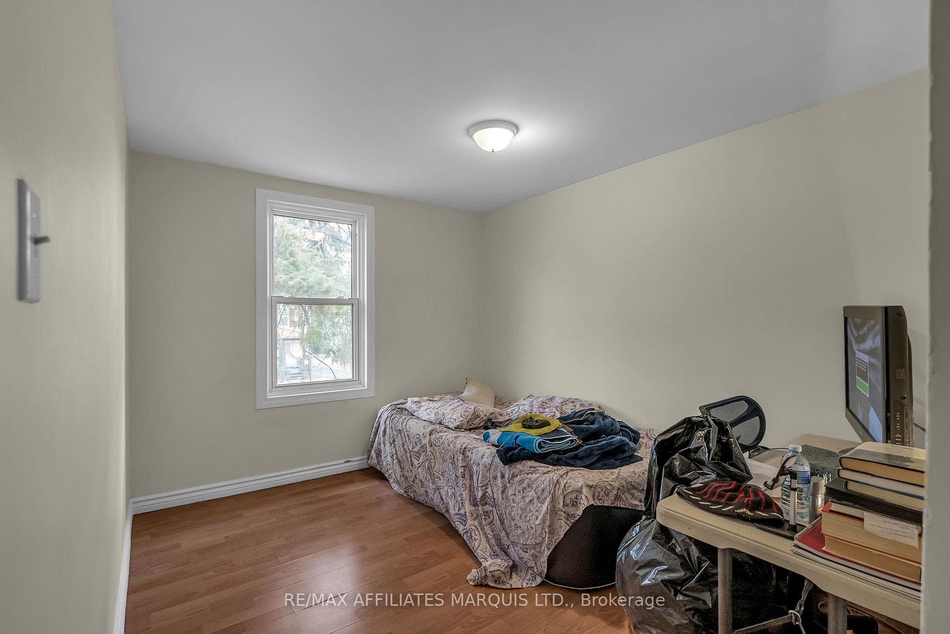 226 Guy Street photo 17