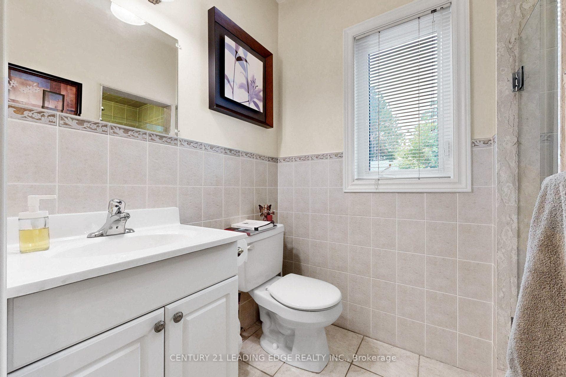 72 Bolsover Road photo 19