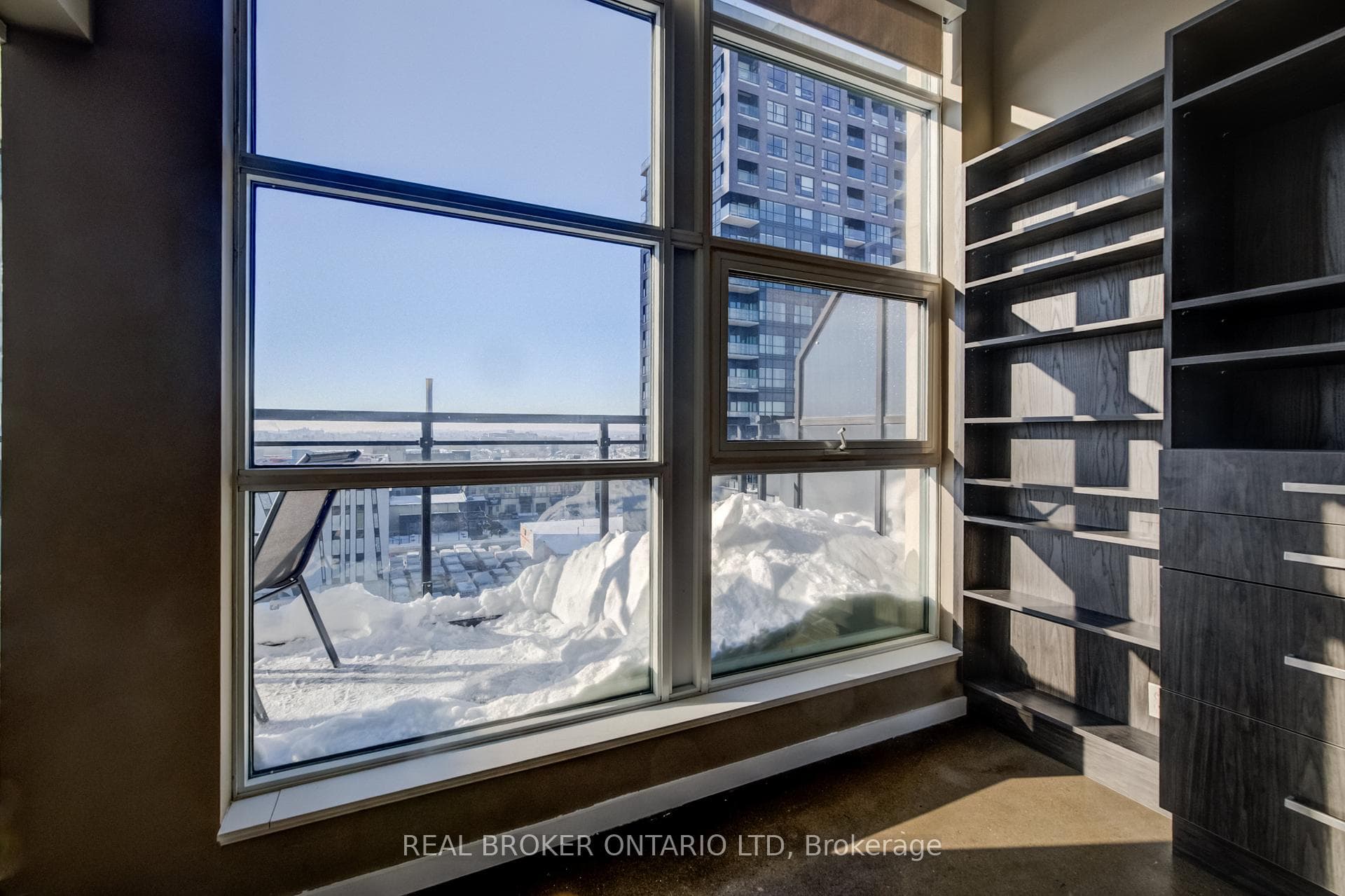 404 King Street Unit 616 photo 3