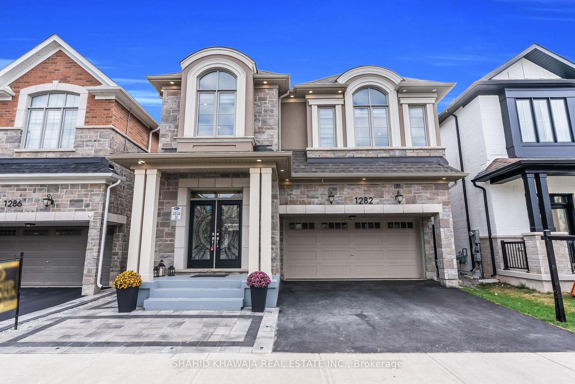 1282 Kovachik Boulevard photo 2
