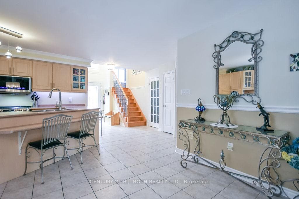 30 McAvoy Drive photo 15