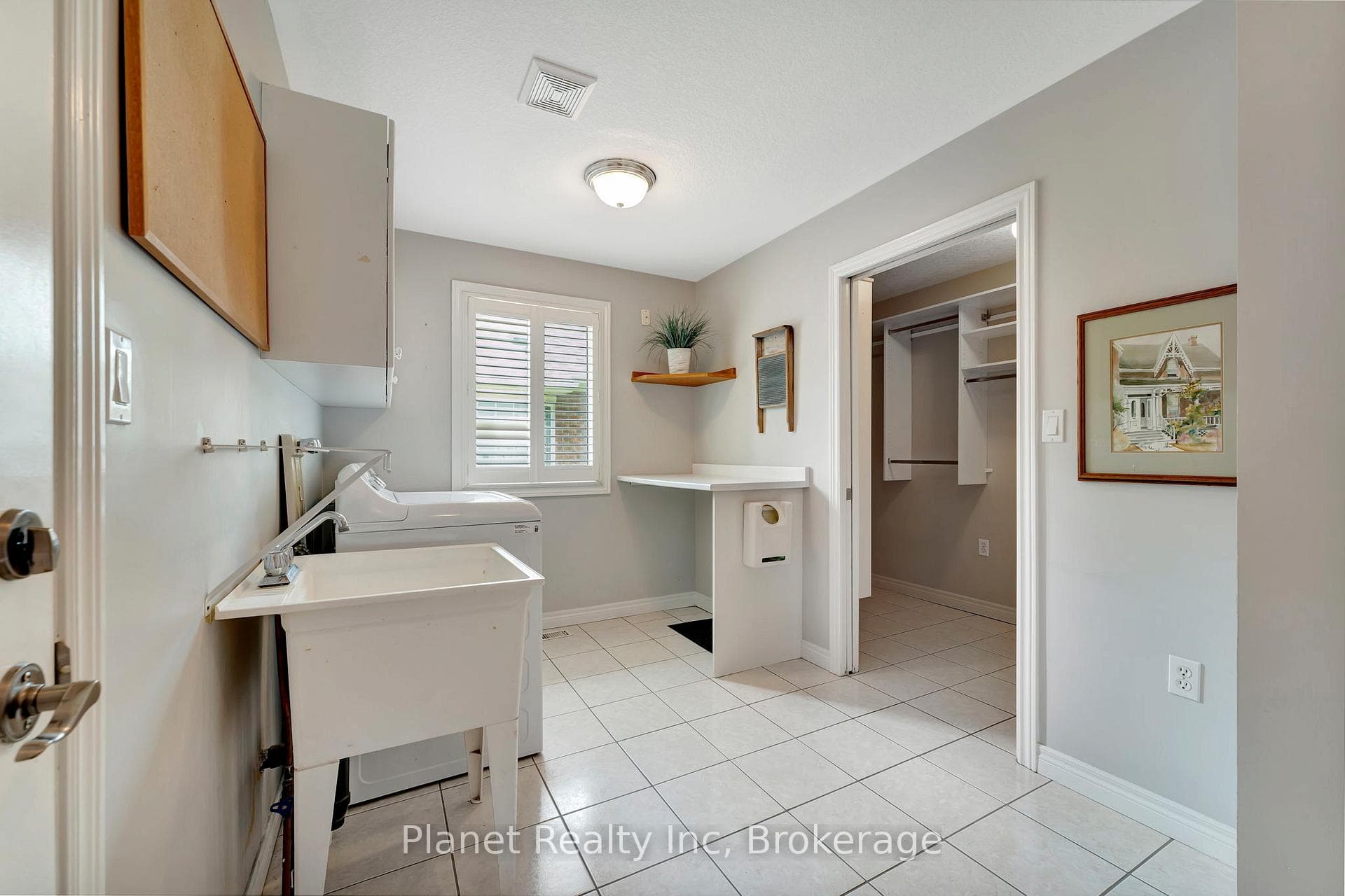 18 Beechlawn Boulevard photo 17