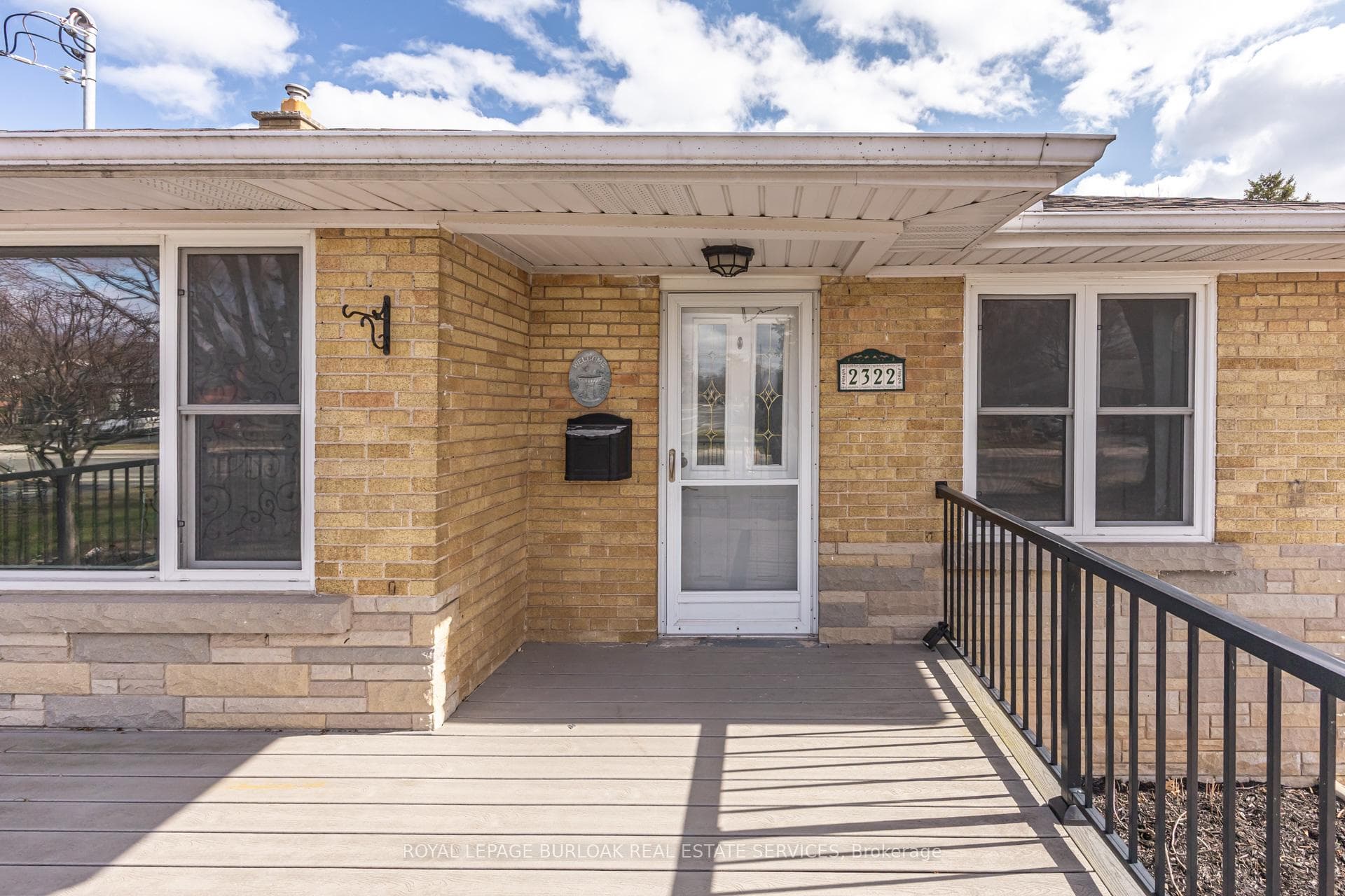 2322 Redfern Road photo 6