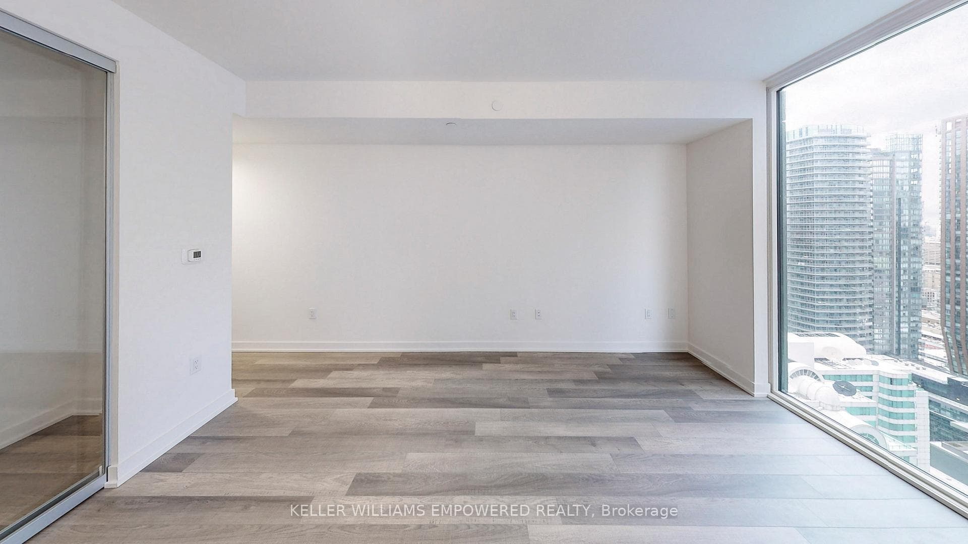357 King Street Unit 3107 photo 15