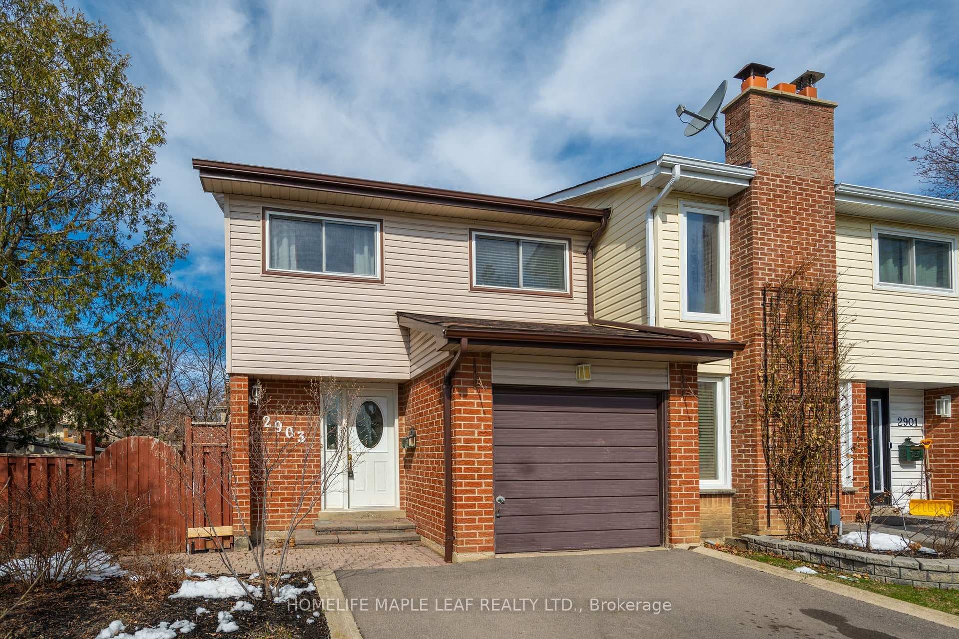 2903 Bramshaw Gardens photo 1