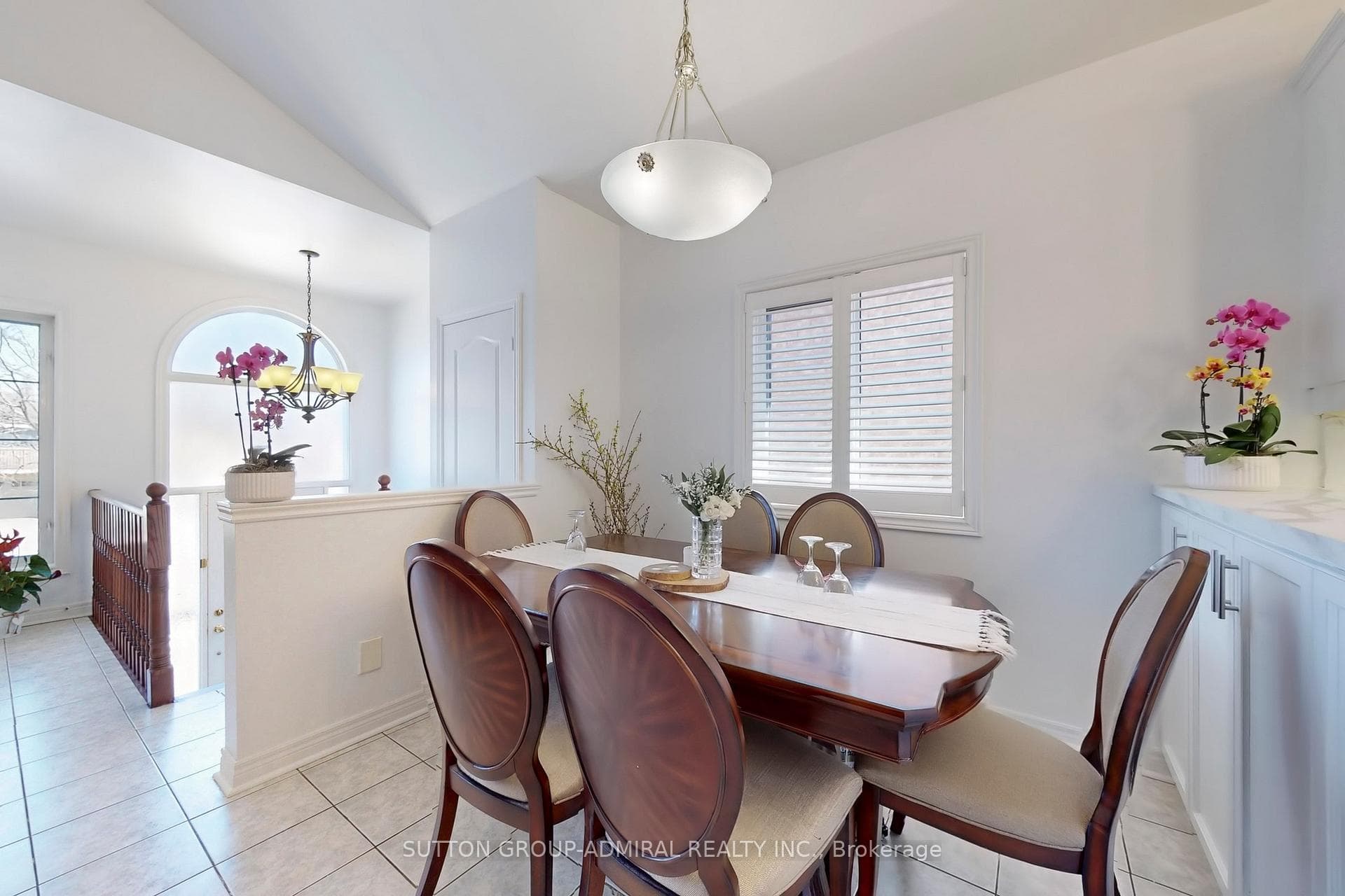 31 Villandry Crescent photo 11