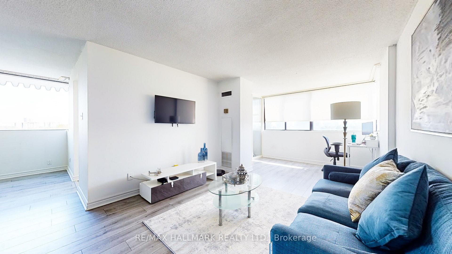 133 Torresdale Avenue Unit 707 photo 6