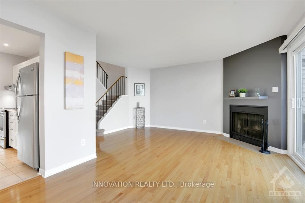 985 KARSH Drive photo 10