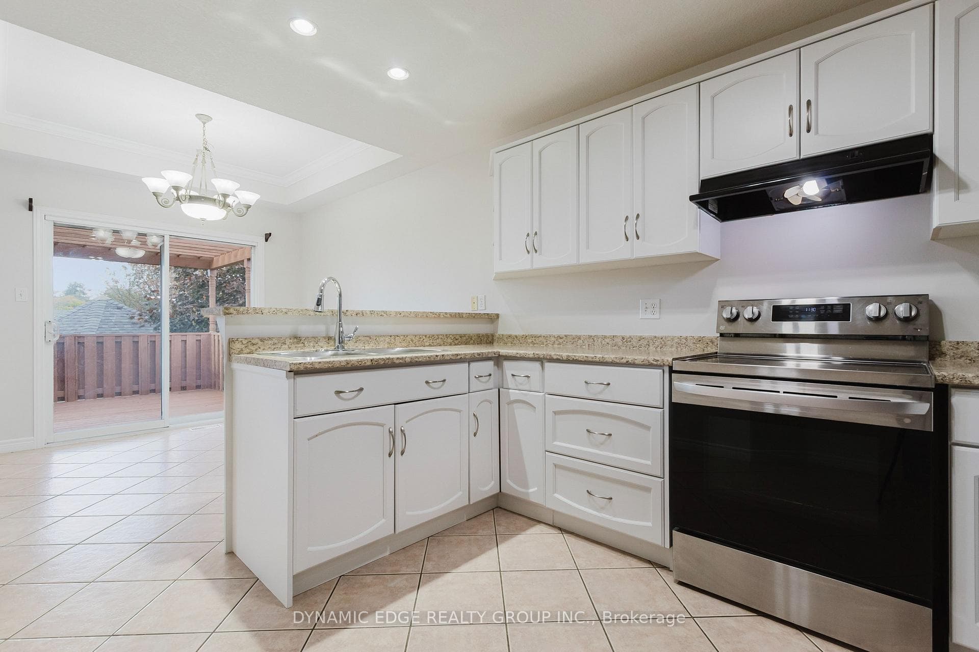 23 Bronwyn Place photo 19