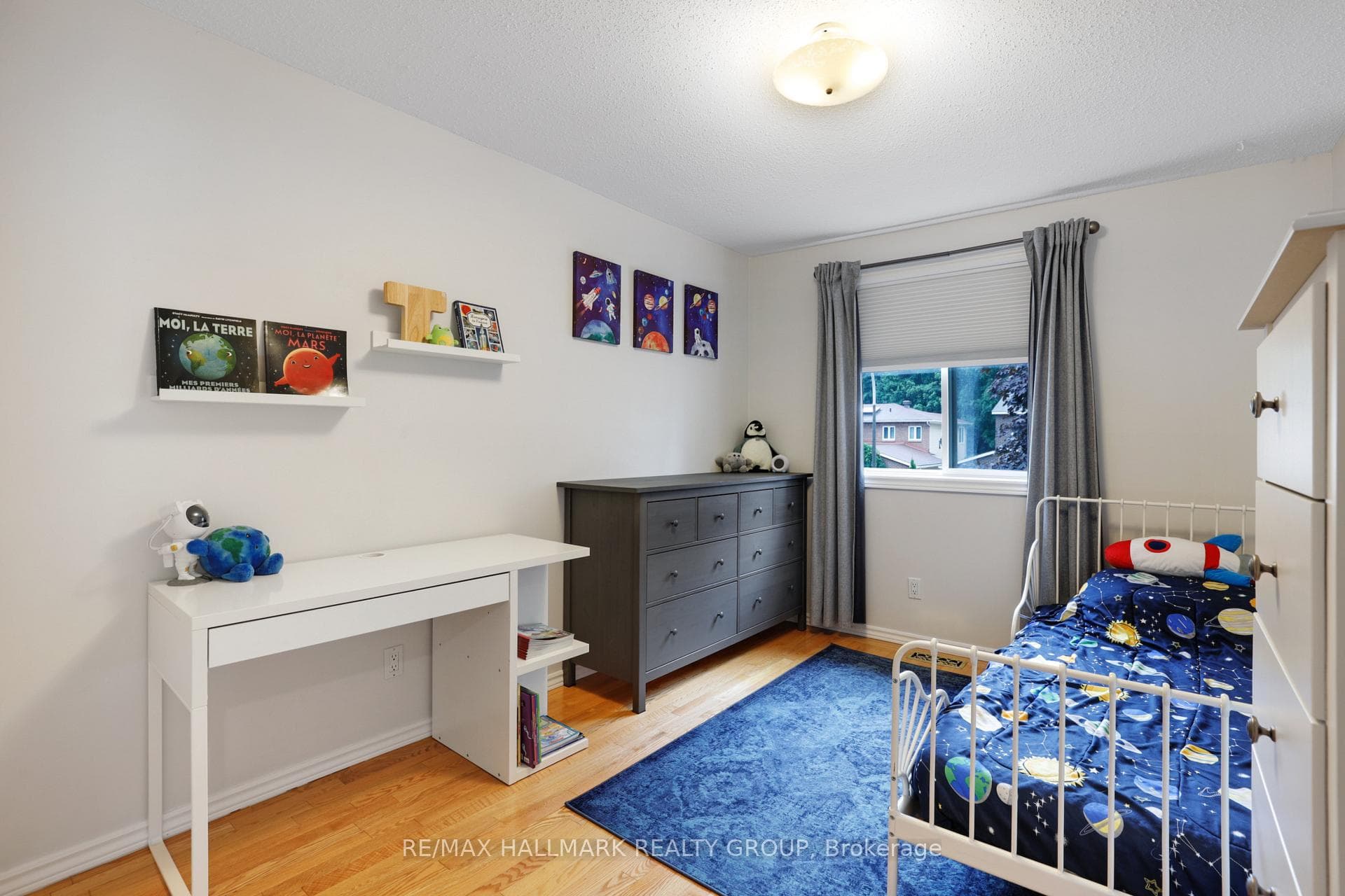 BEDROOM 2 | h/w floor,large closet,overlooks front