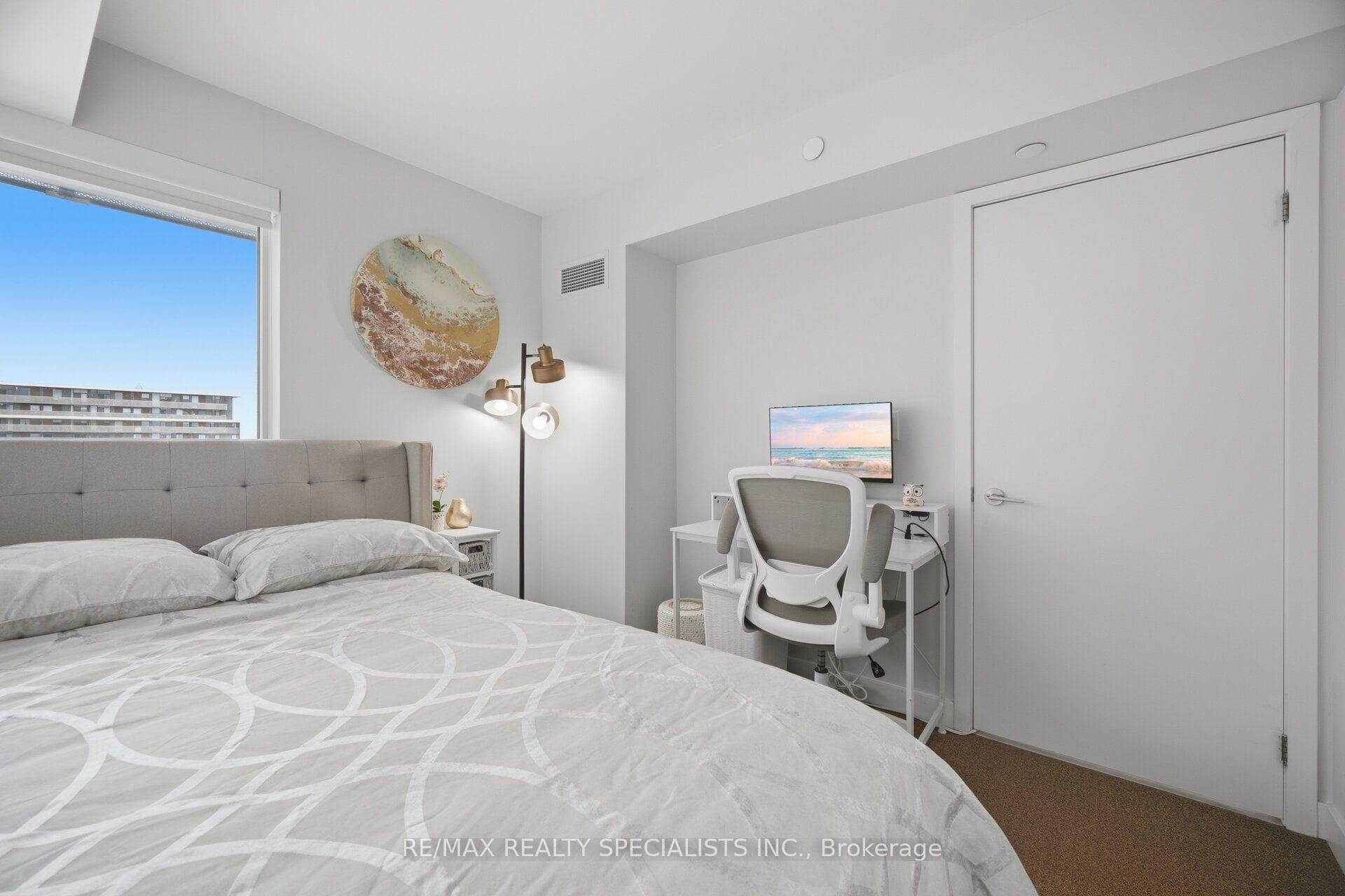 160 Flemington Road Unit 1222 photo 27
