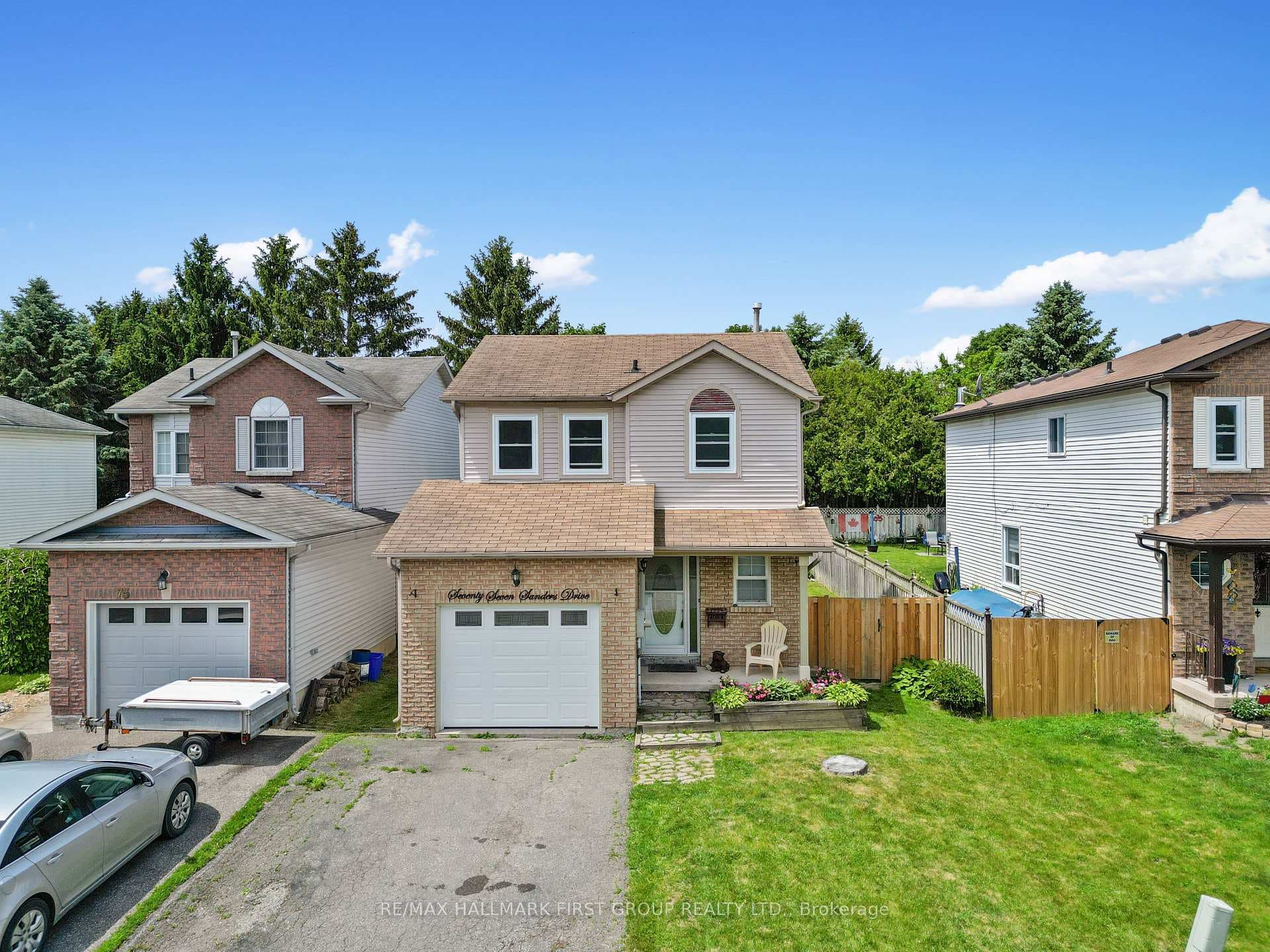 77 Sanders Drive photo 1