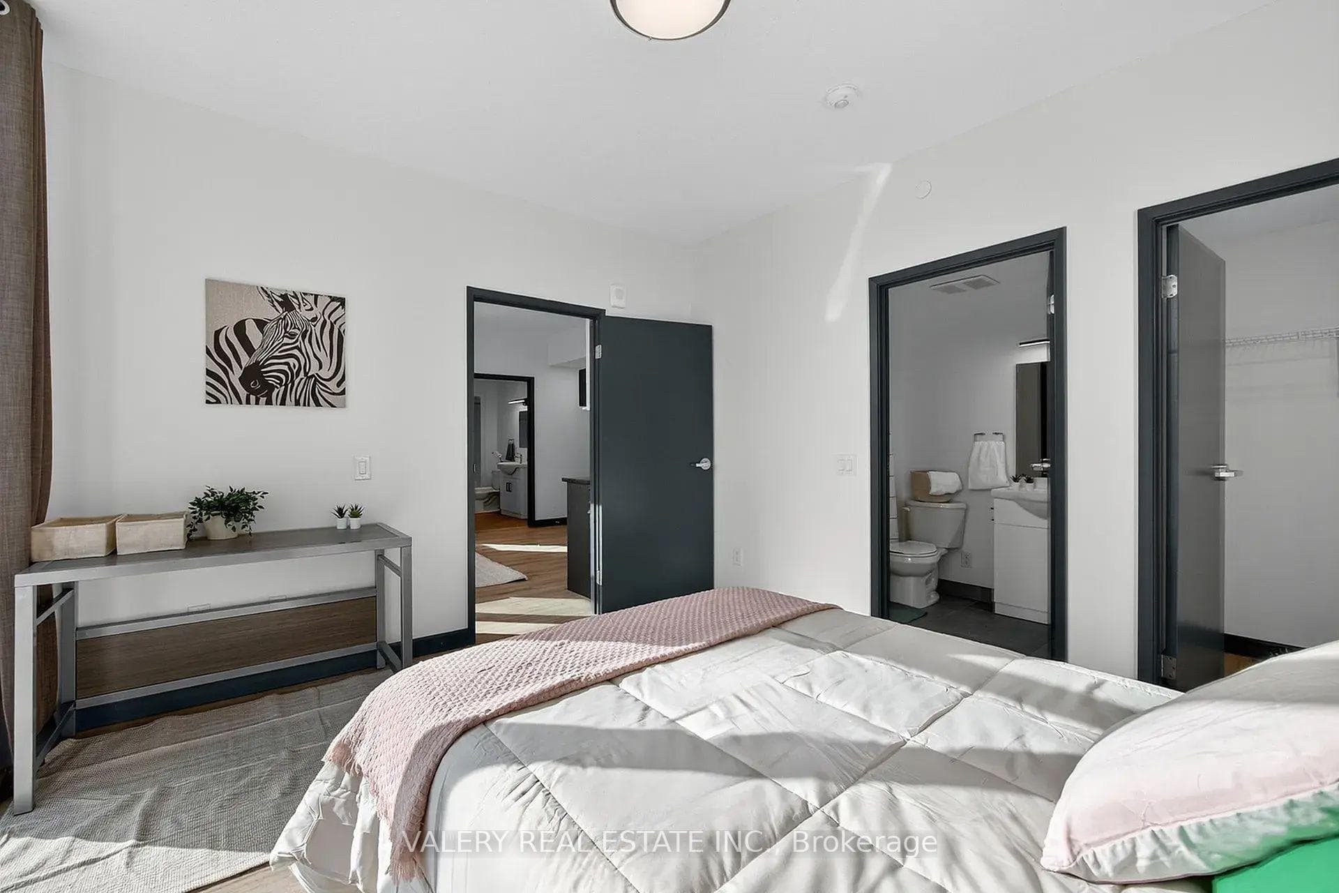 308 King Street Unit 616 photo 8
