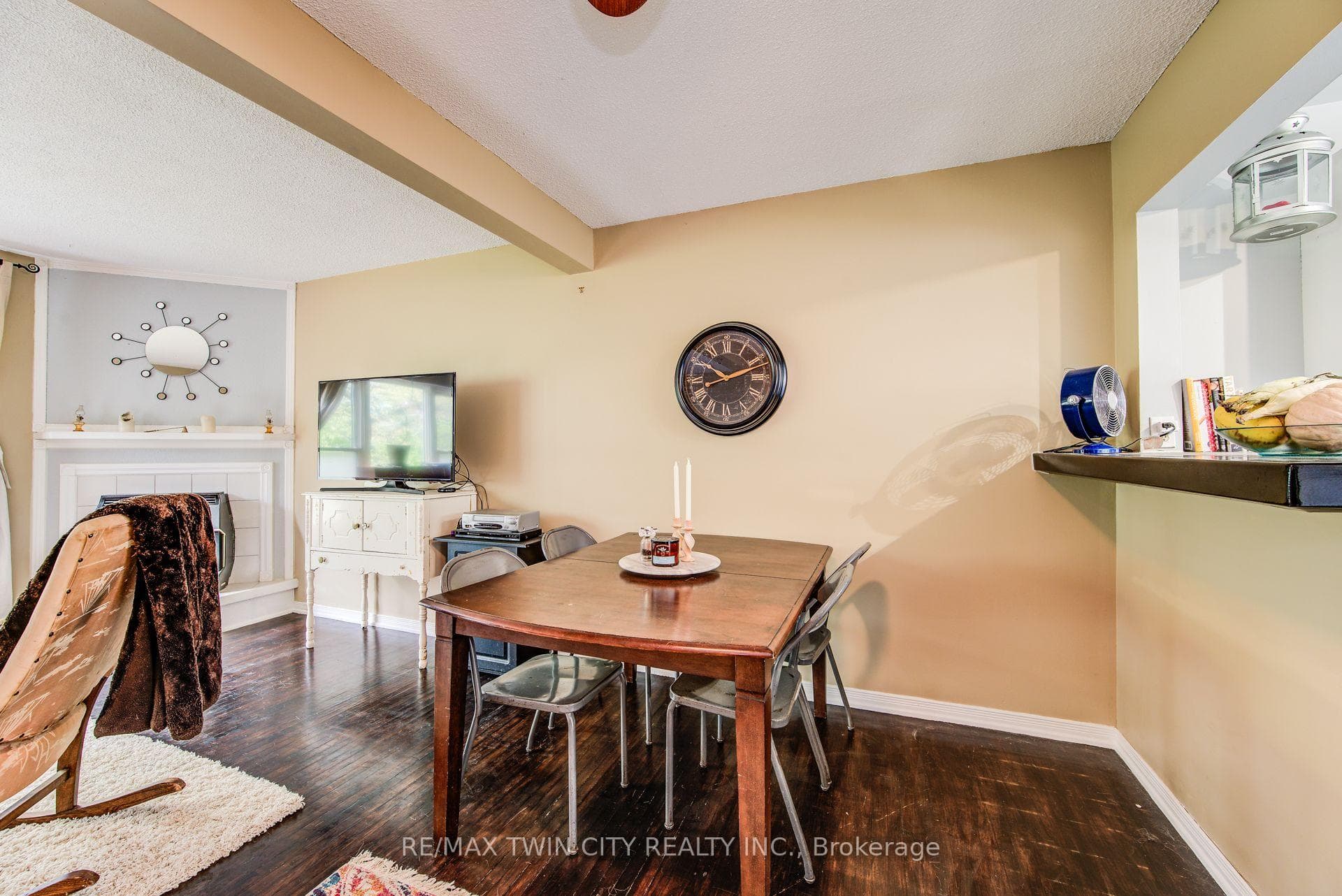 201 Silvercreek Parkway Unit 28 photo 8