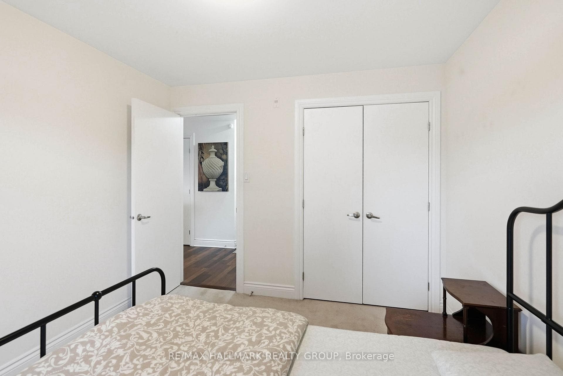 323 Winona Avenue Unit 310 photo 19
