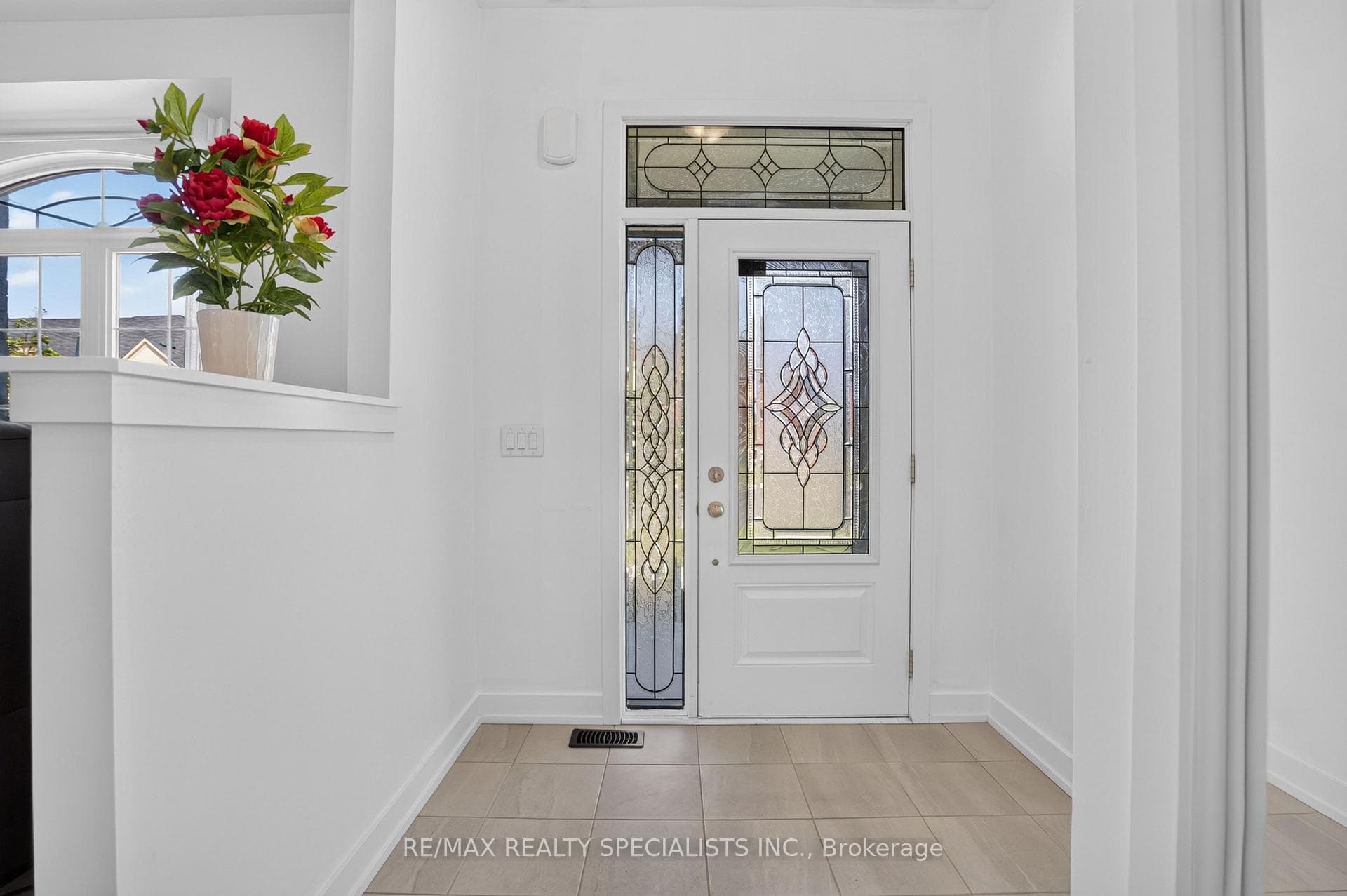261 INSPIRE Boulevard photo 10