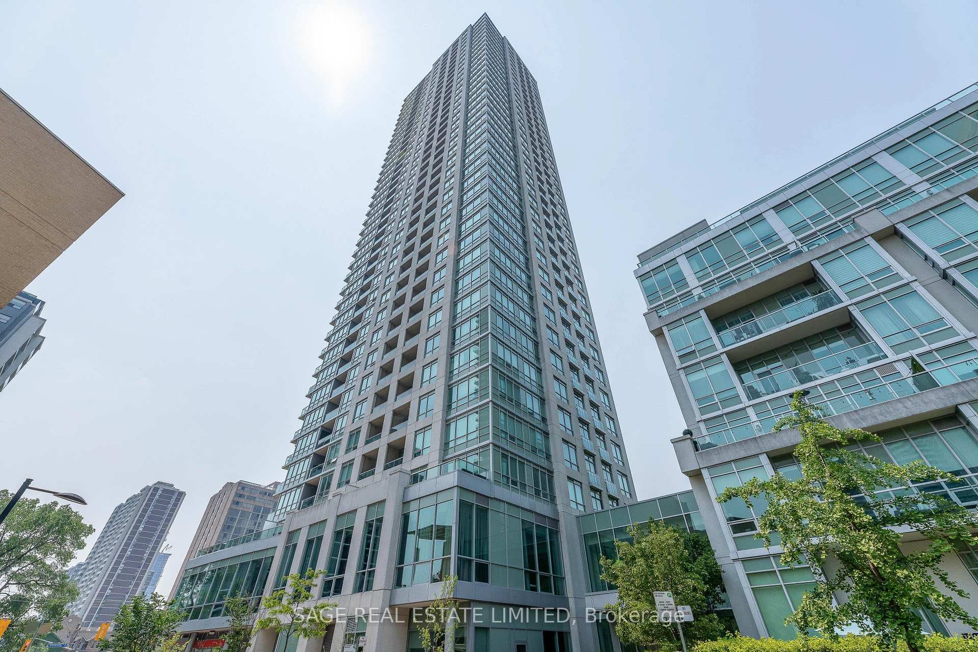 120 Homewood Avenue Unit 3309 photo 2