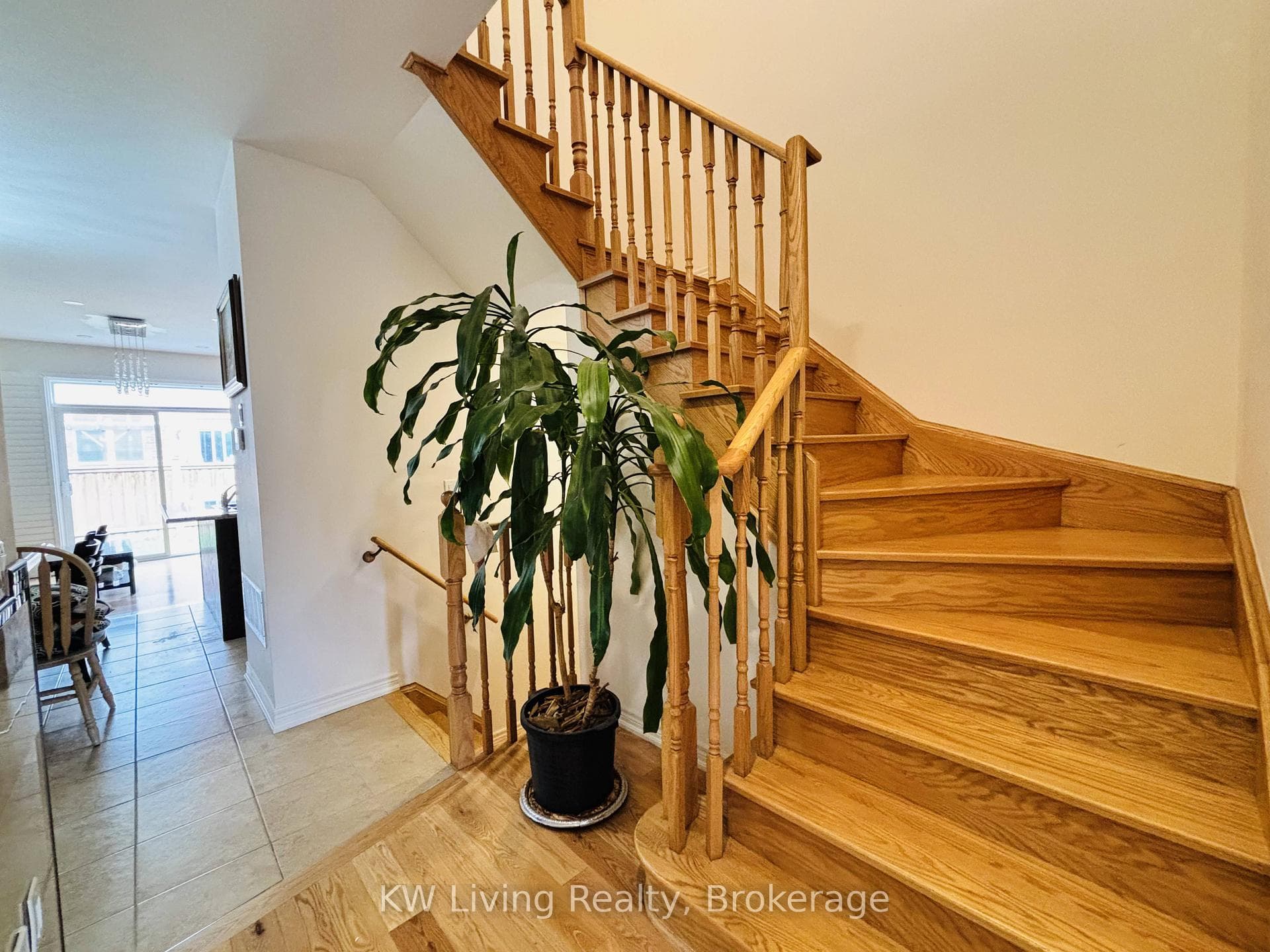 12 Rangemore Road photo 2