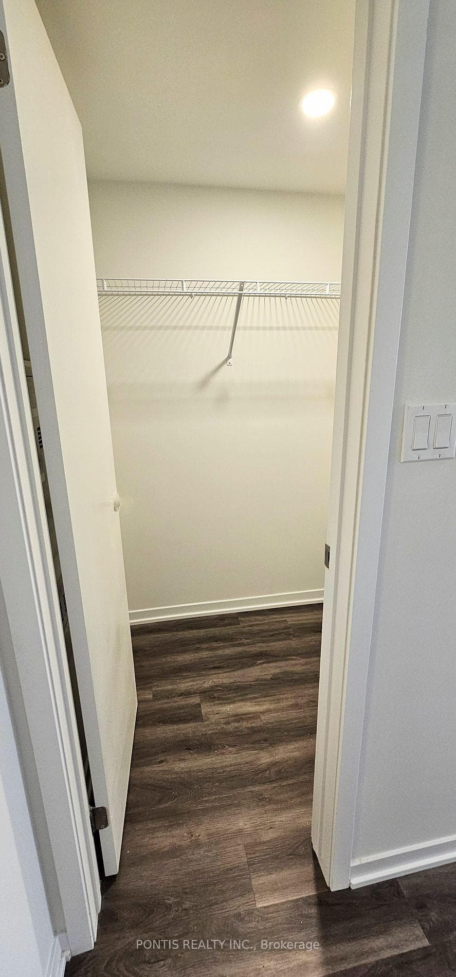 141 Honeycrisp Crescent Unit 200 photo 19
