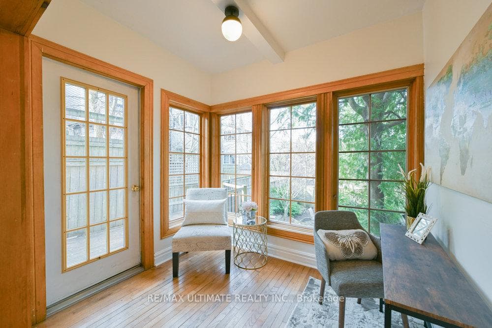 90 Indian Road Crescent photo 12