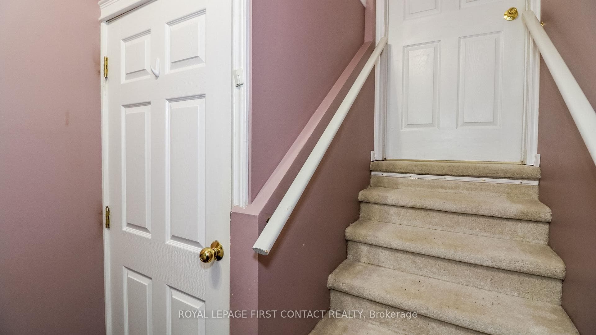 401 Mary Street photo 29