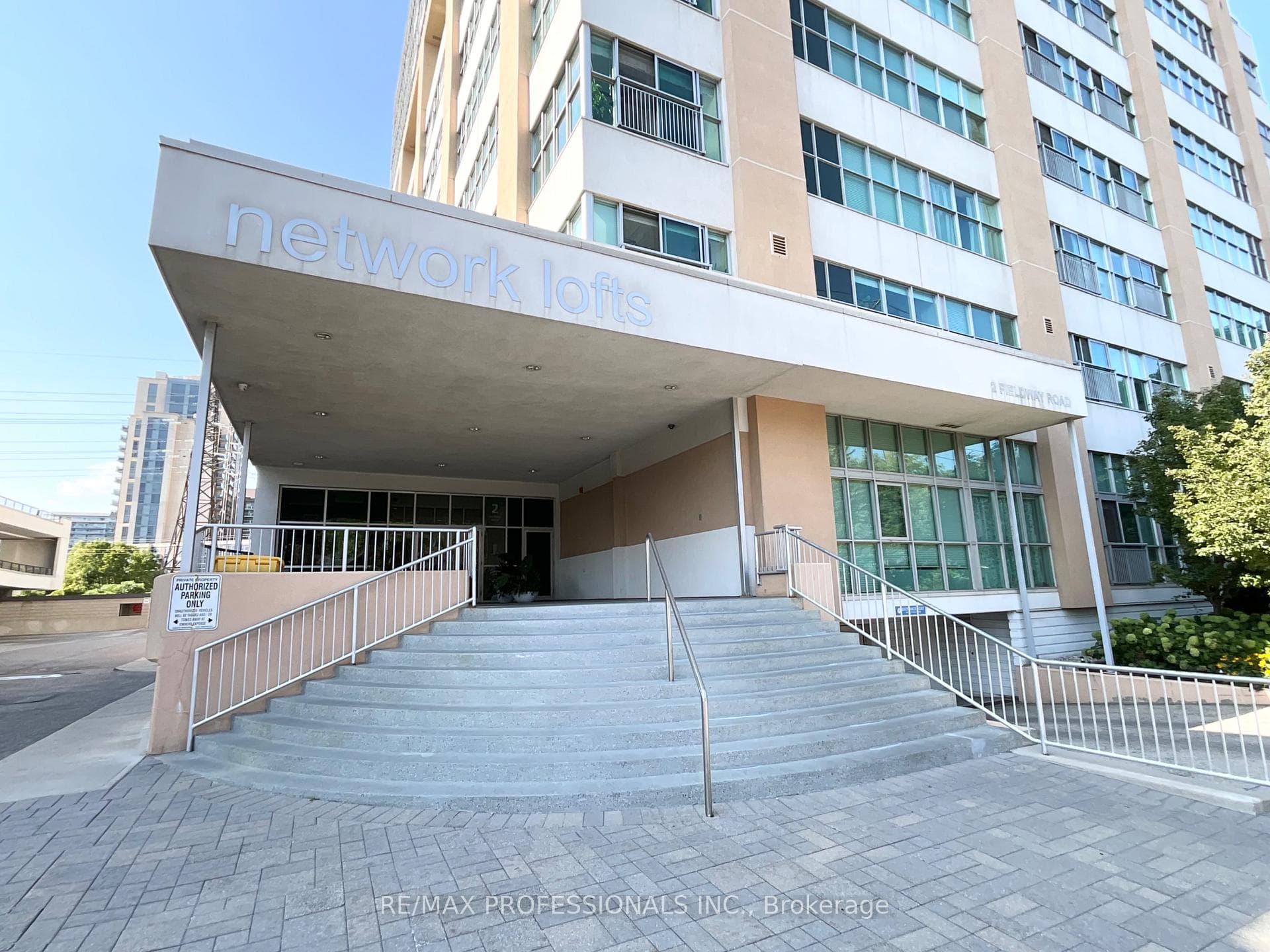 2 Fieldway Road Unit 1208 photo 2