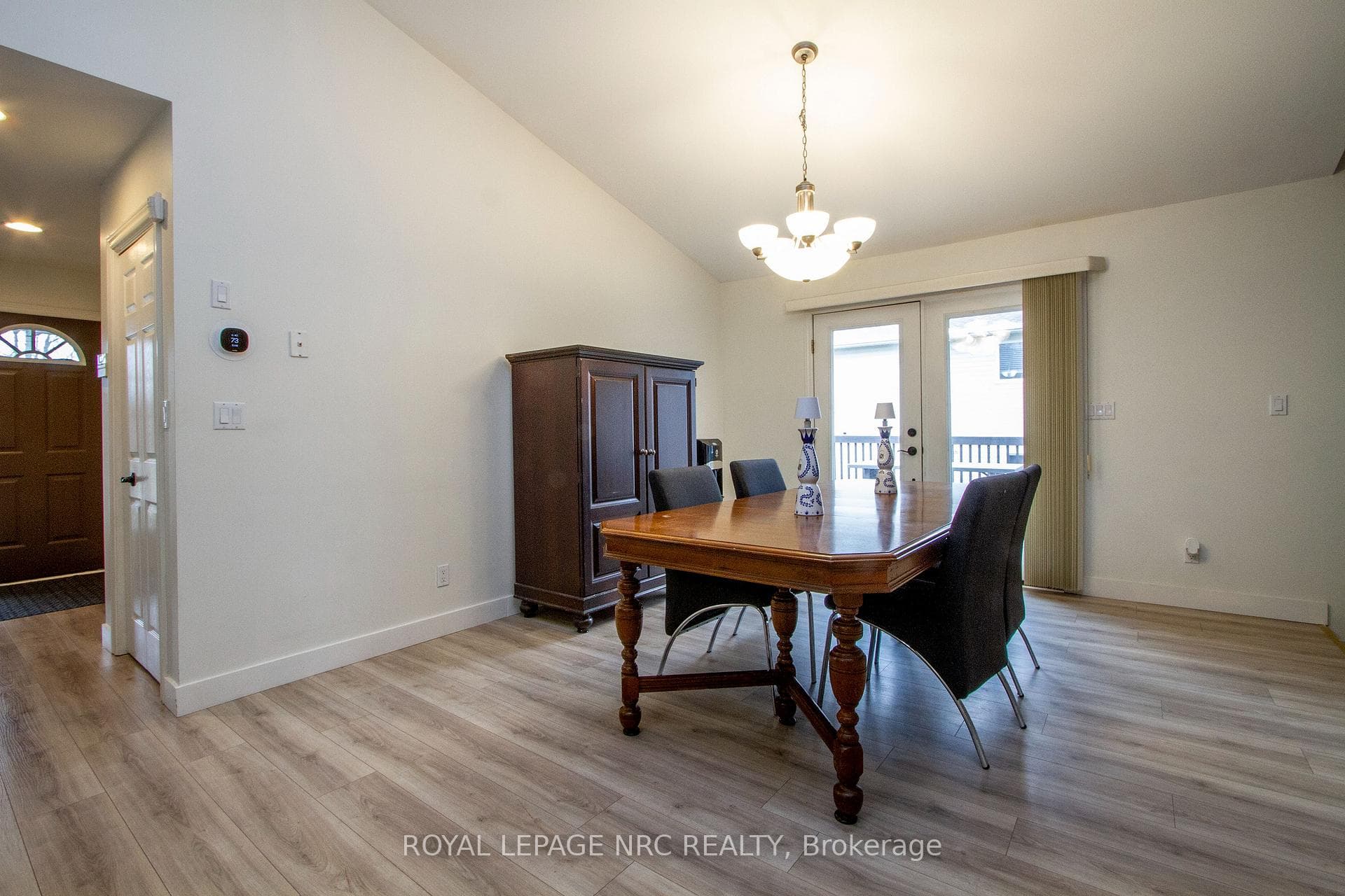 3270 Poplar Avenue photo 7