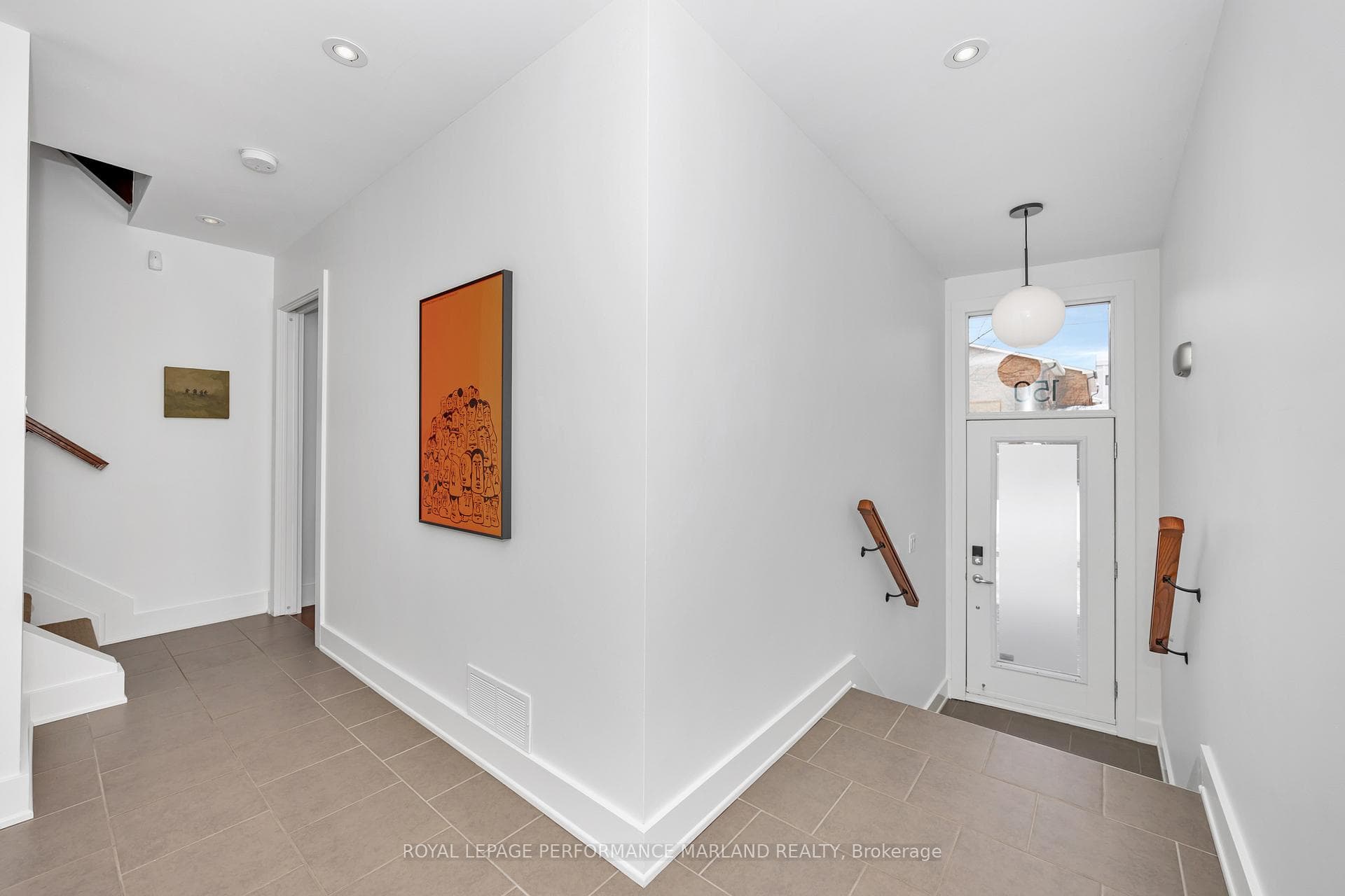150 Evelyn Avenue photo 2