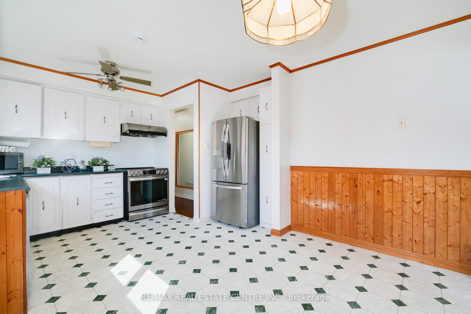 33 Millhouse Crescent photo 13