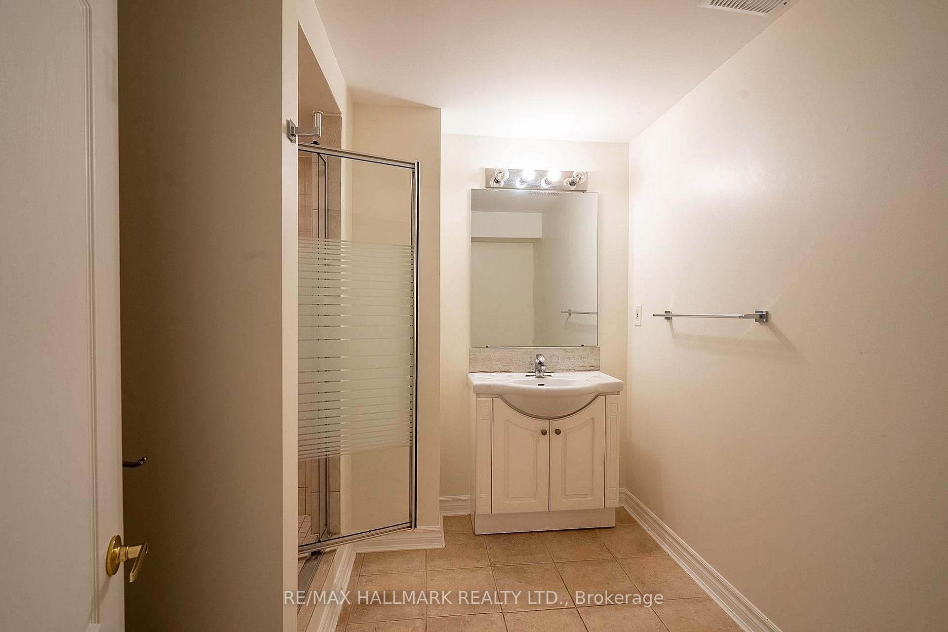 15 Bingham Street photo 19