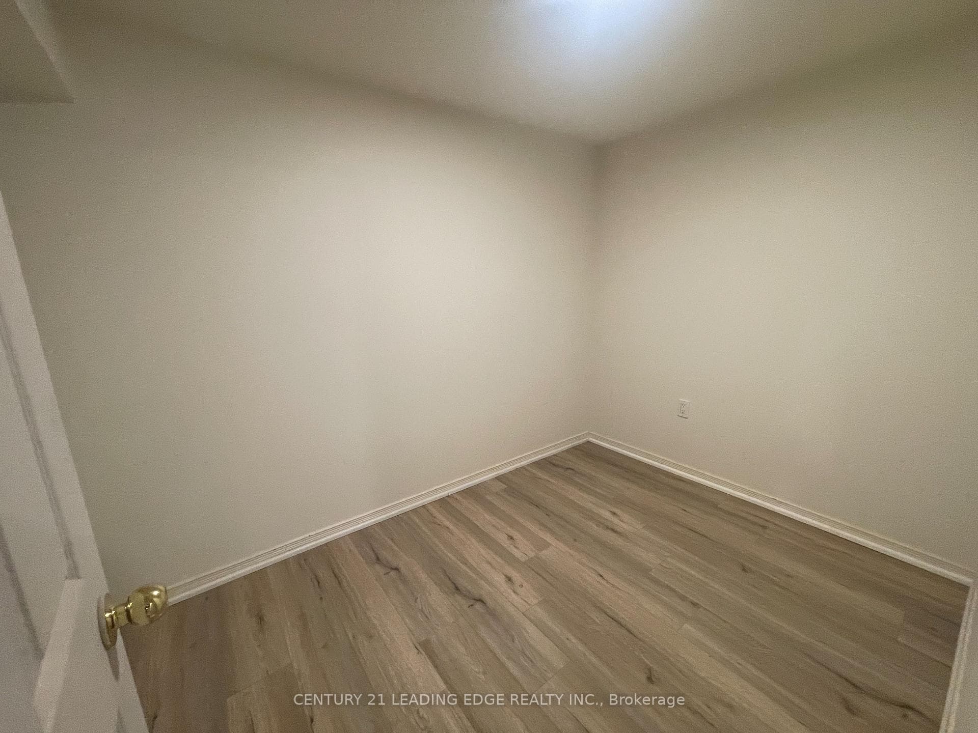 54 Fieldview Crescent Unit BSMT photo 7
